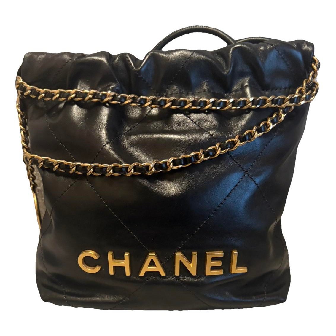 Chanel 22 leather handbag
