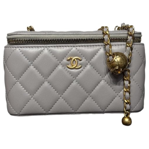 Trendy CC Vanity leather handbag