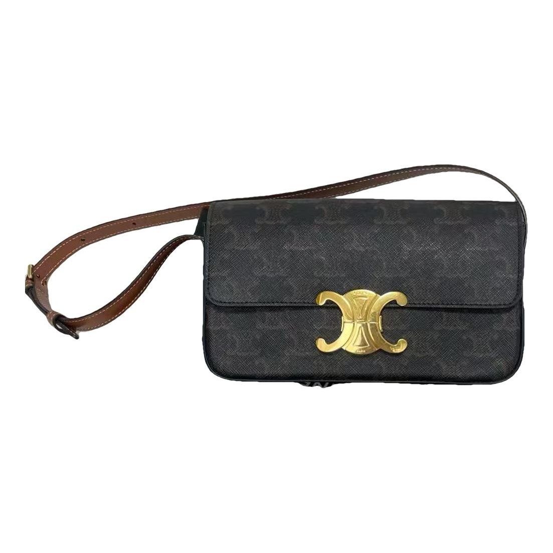 Triomphe Long leather handbag