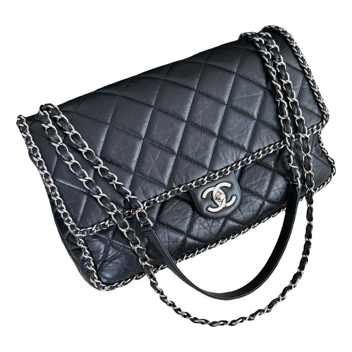 Chanel Timeless/Classique leather crossbody bag