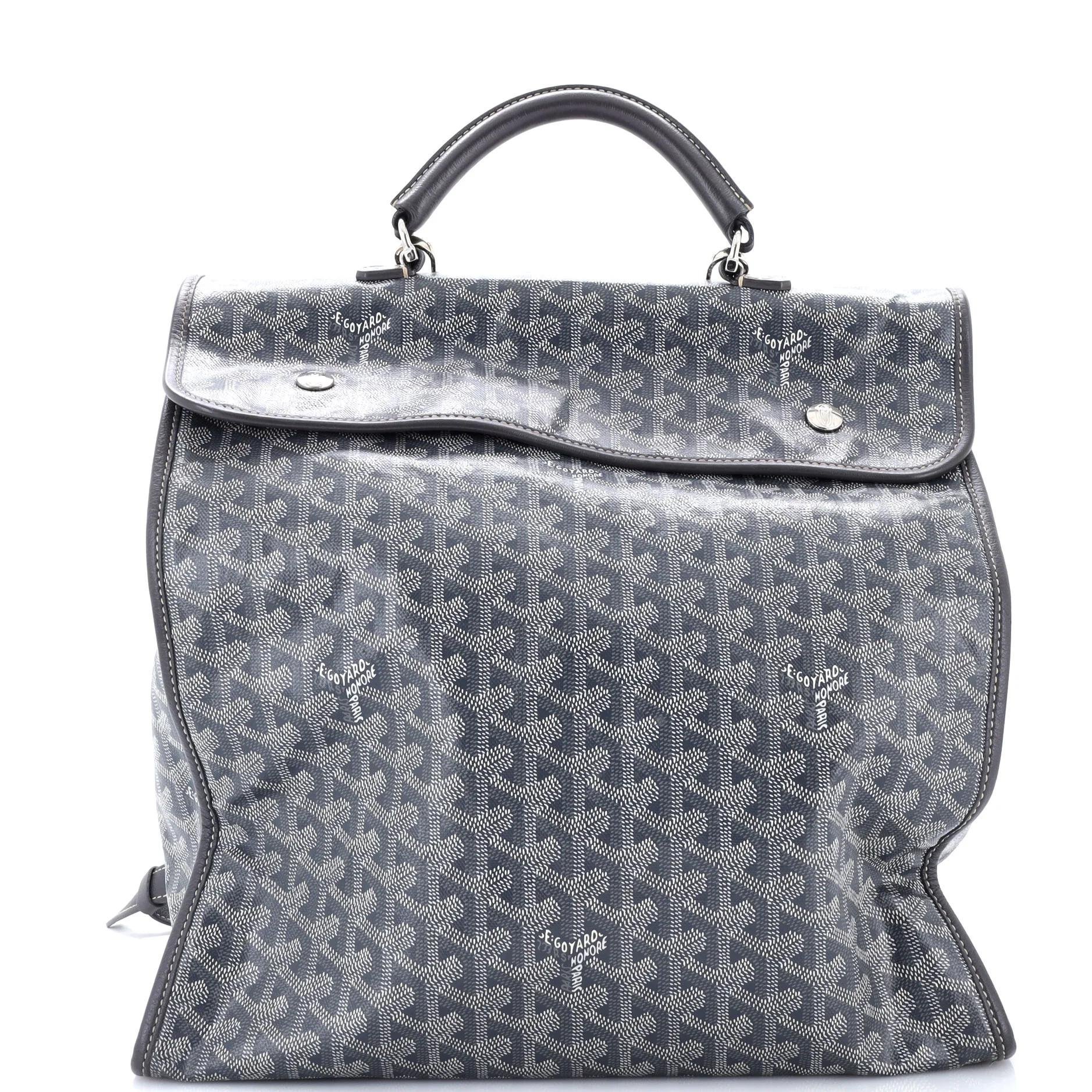 Cloth backpack