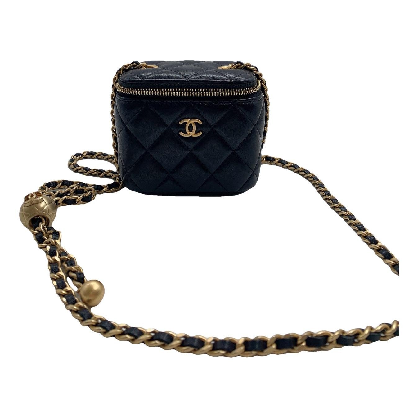 Trendy CC Vanity leather handbag