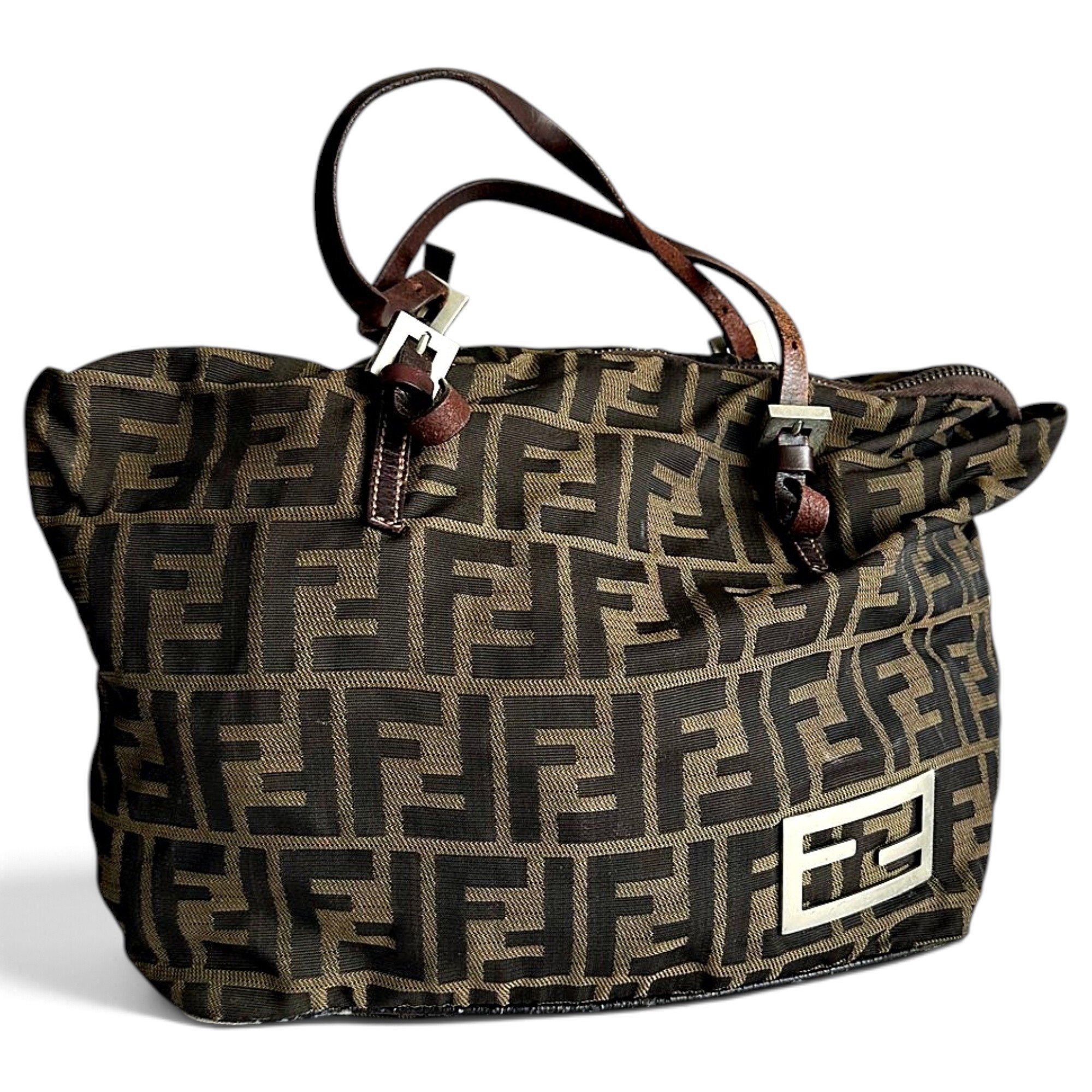 Baguette cloth handbag