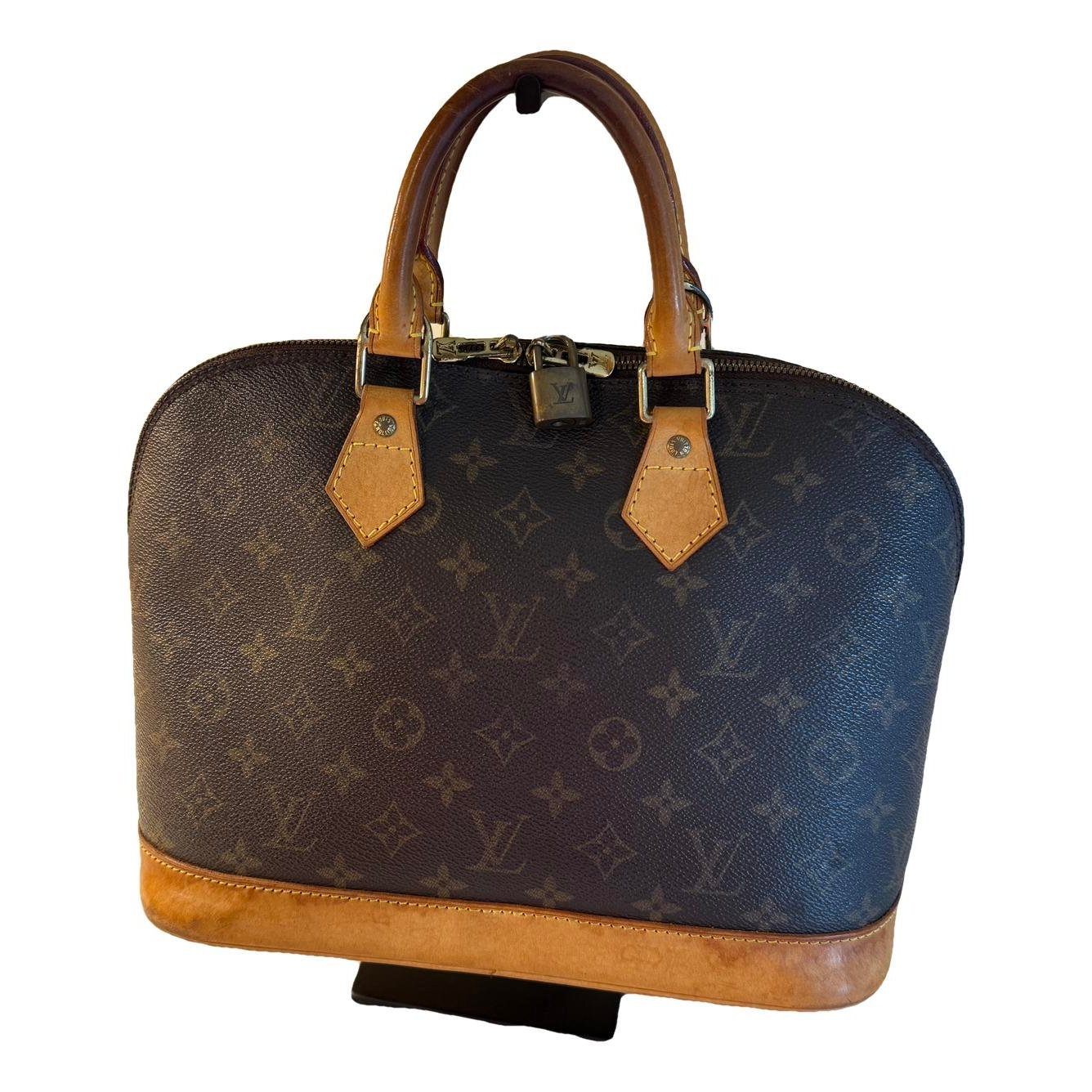 Alma leather handbag