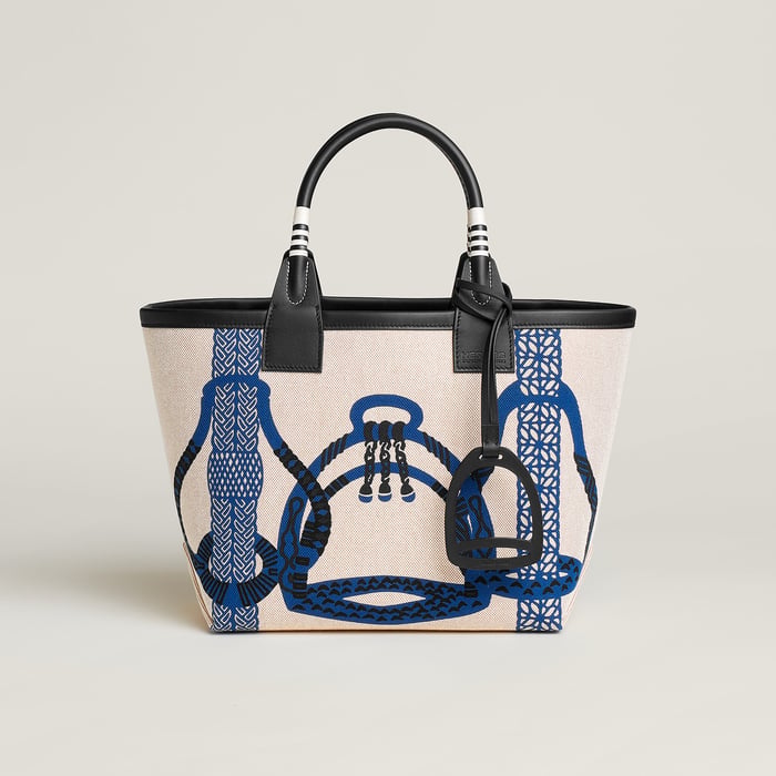 Steeple 25 Bag