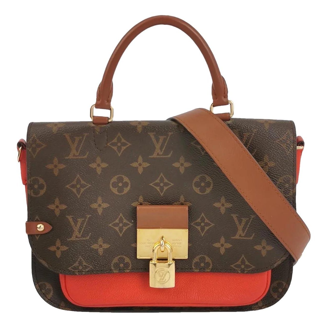 Lockme leather mini bag