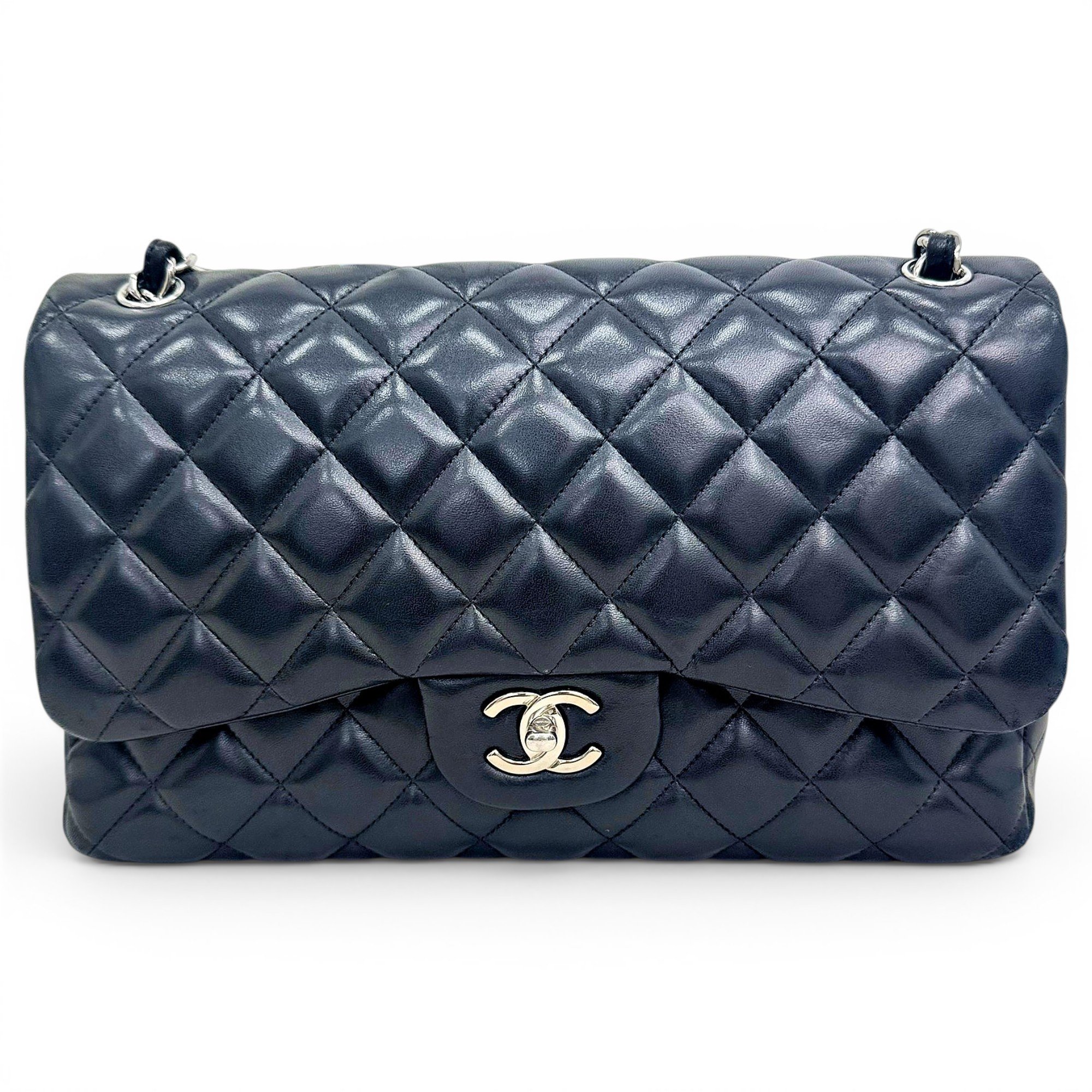 Timeless/Classique leather crossbody bag