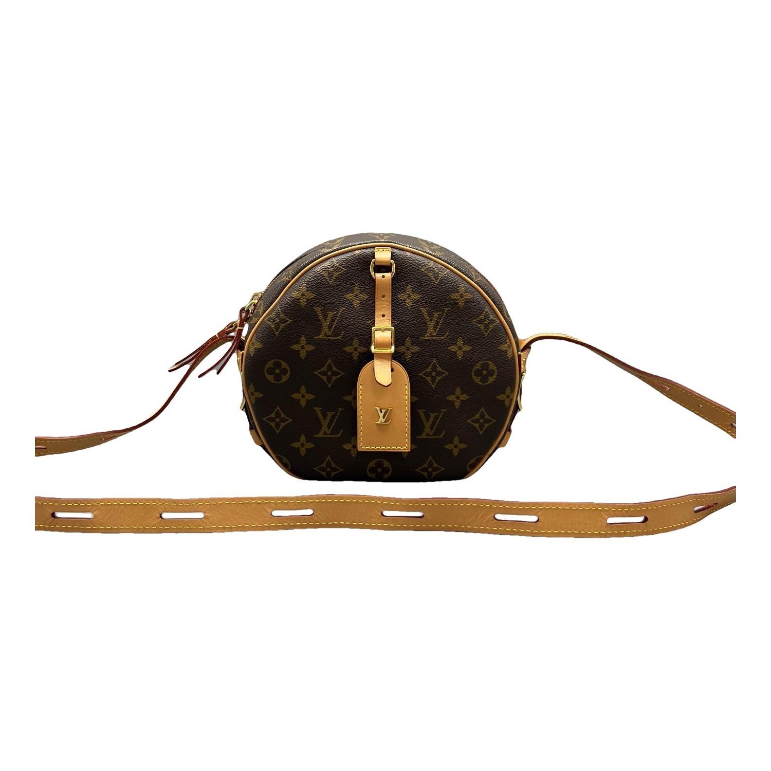 Boîte chapeau souple leather handbag