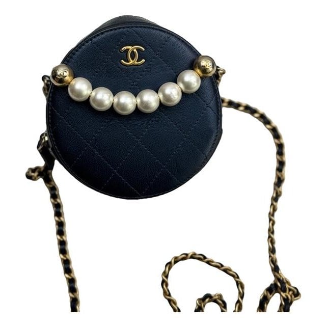 Chanel 19 leather crossbody bag
