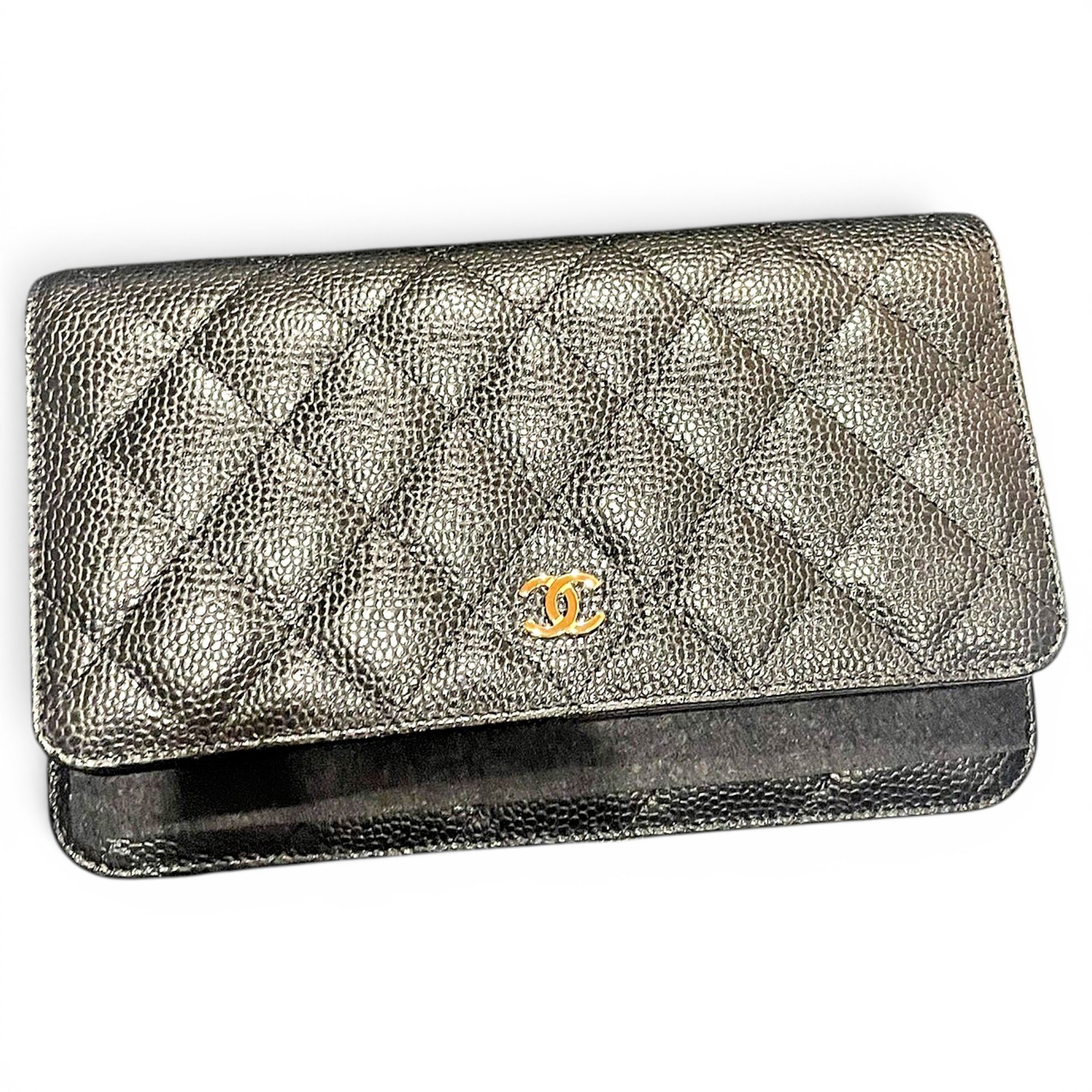 Wallet On Chain Timeless/Classique leather crossbody bag