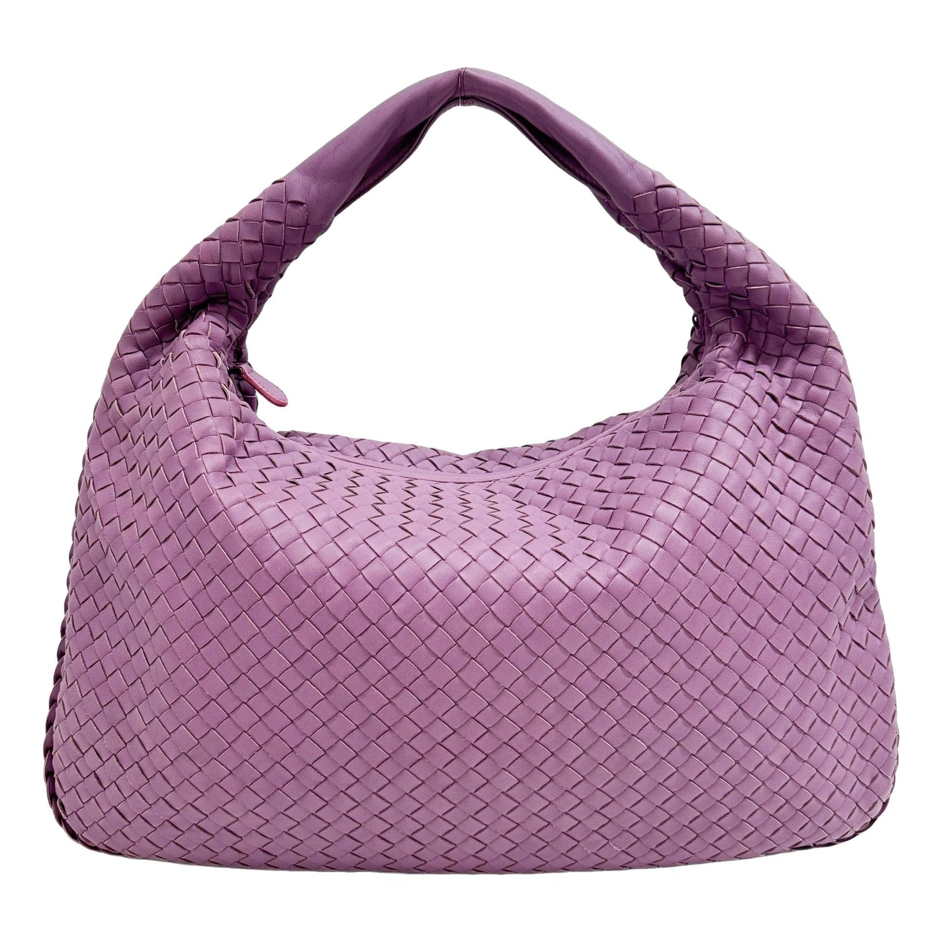 Veneta leather handbag