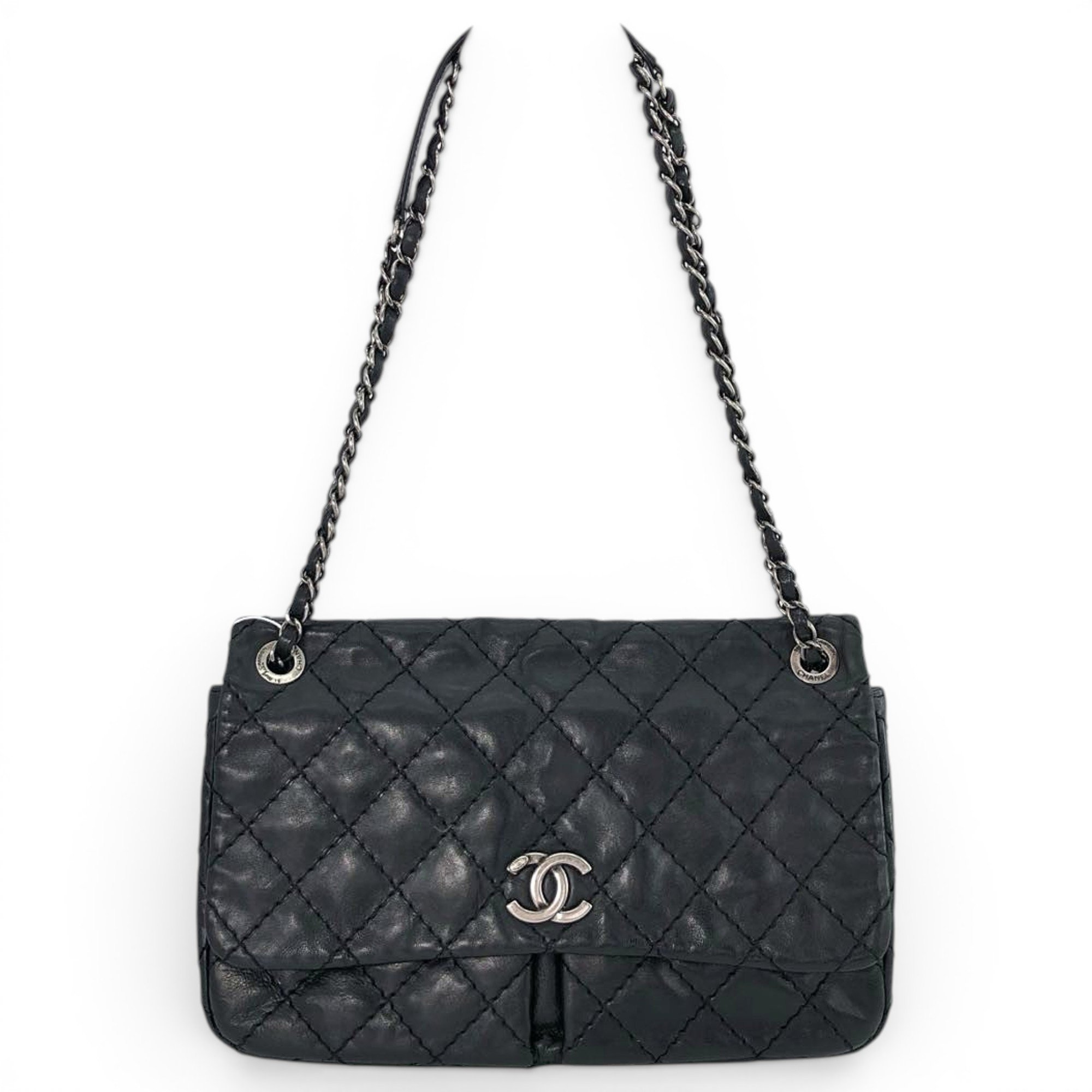 Timeless/Classique leather crossbody bag