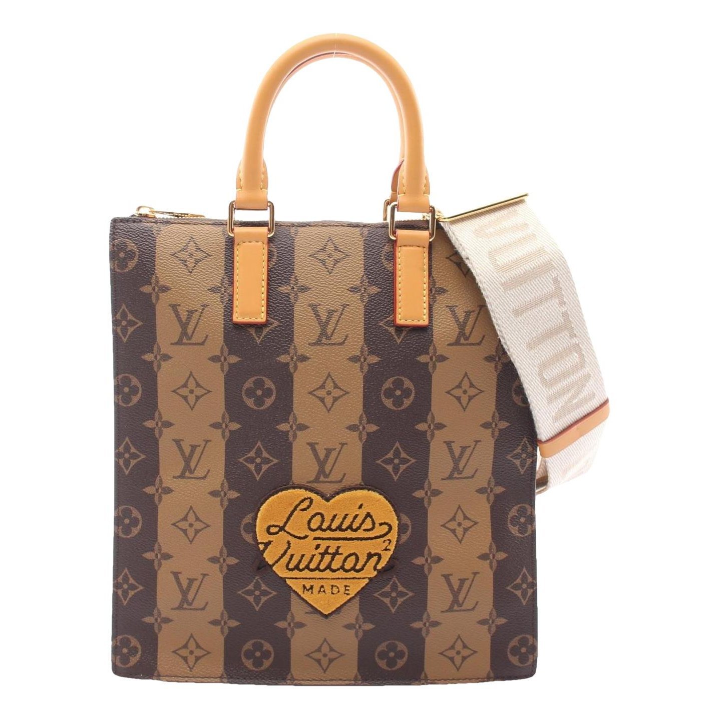Plat cloth tote