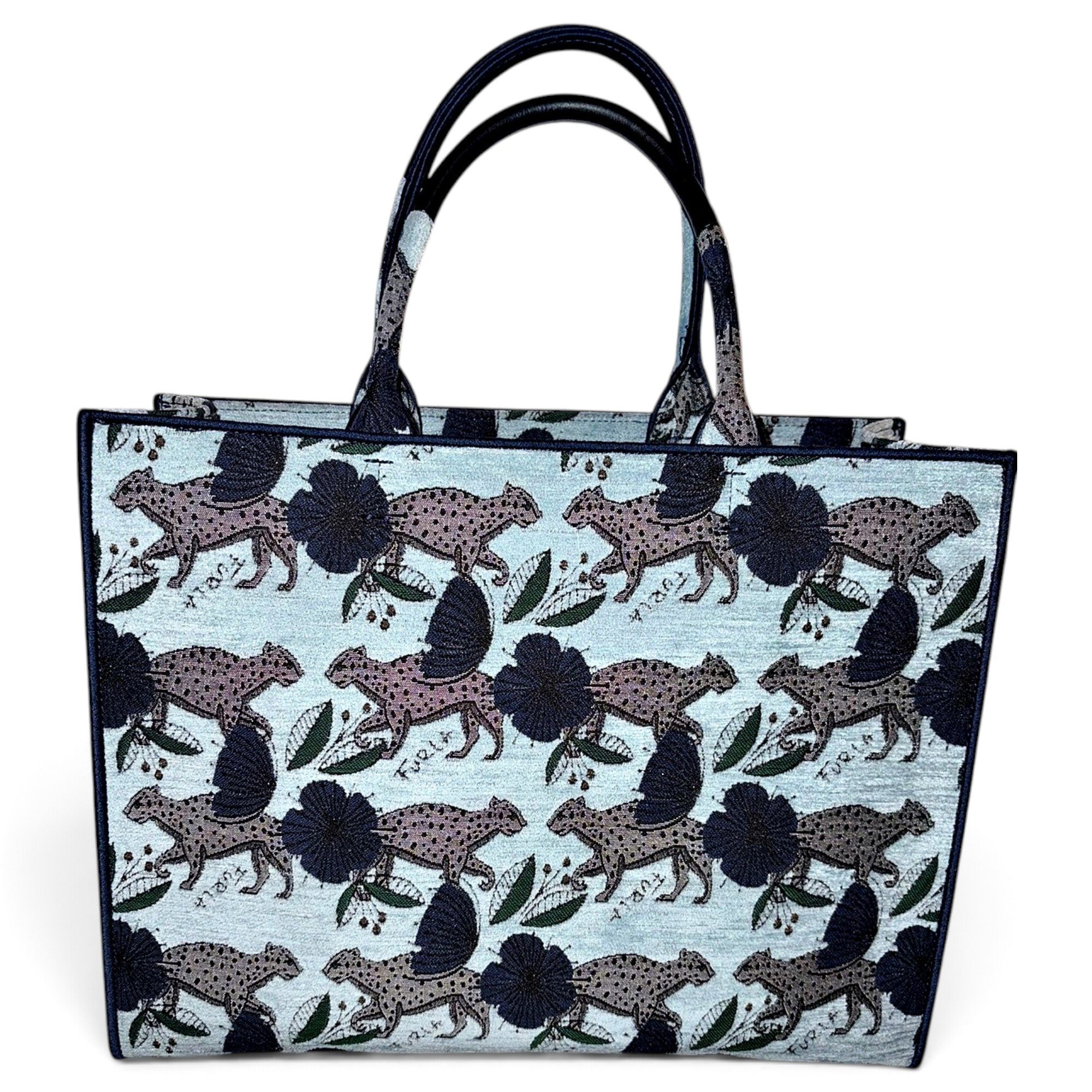 Leather tote