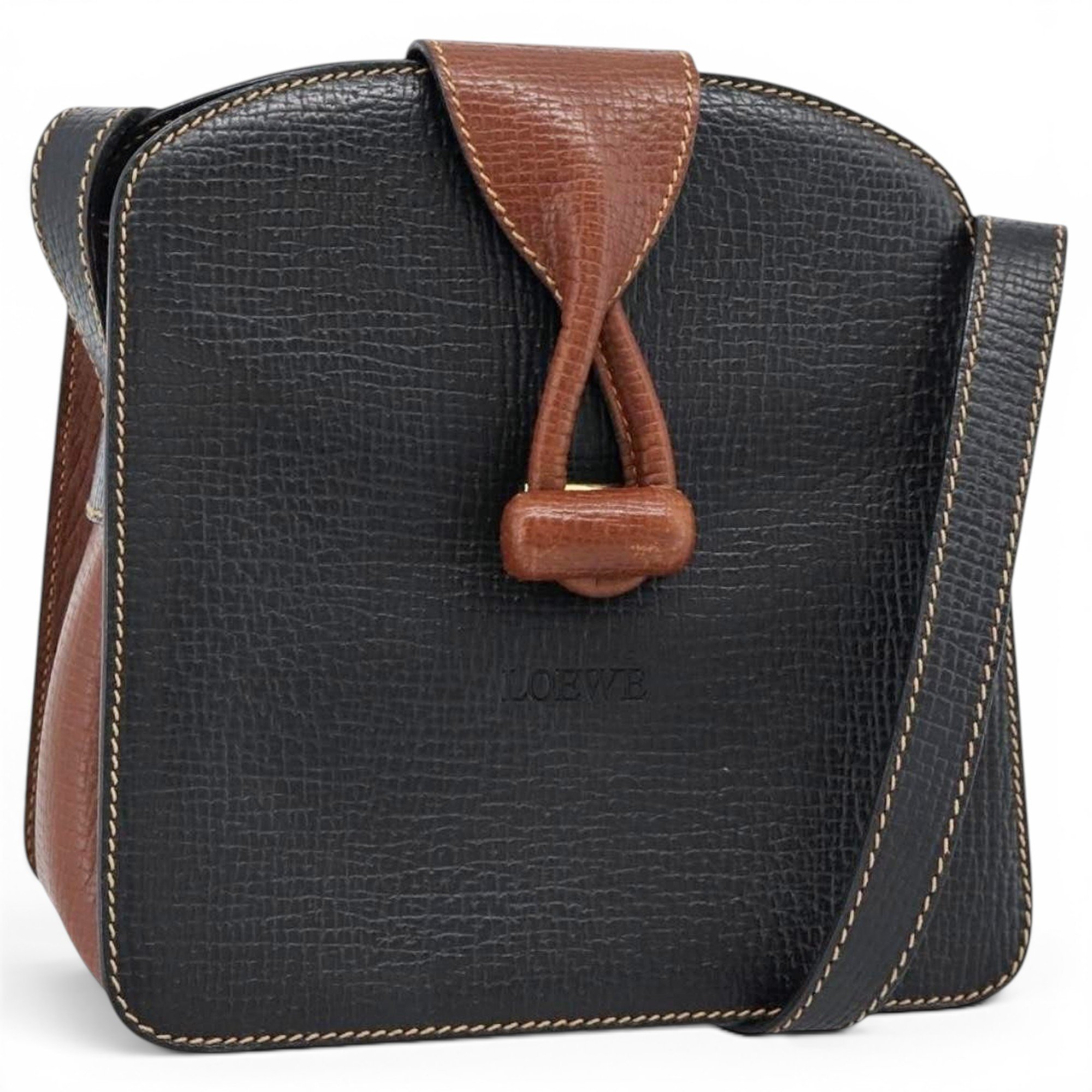 A4 leather handbag