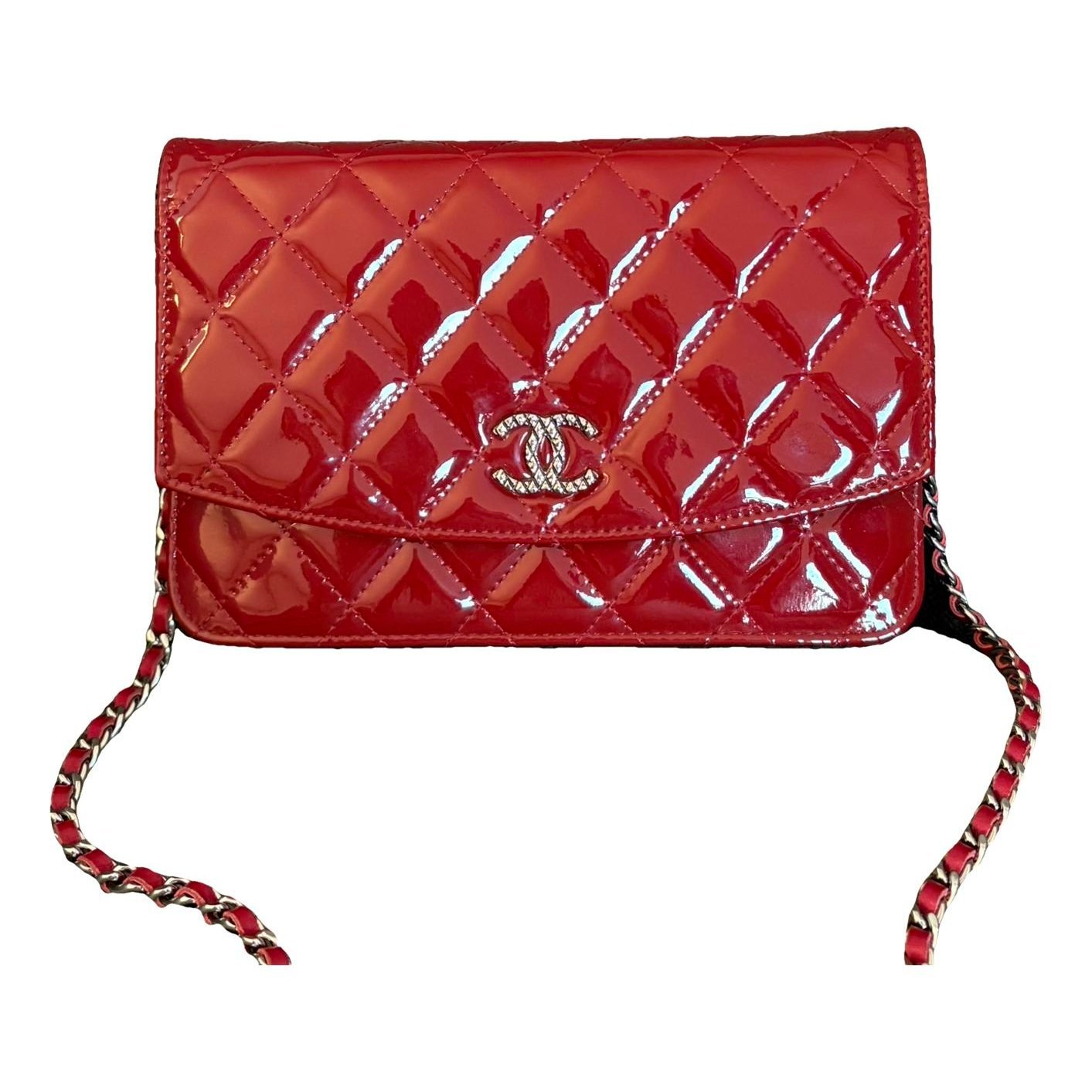 Patent leather crossbody bag