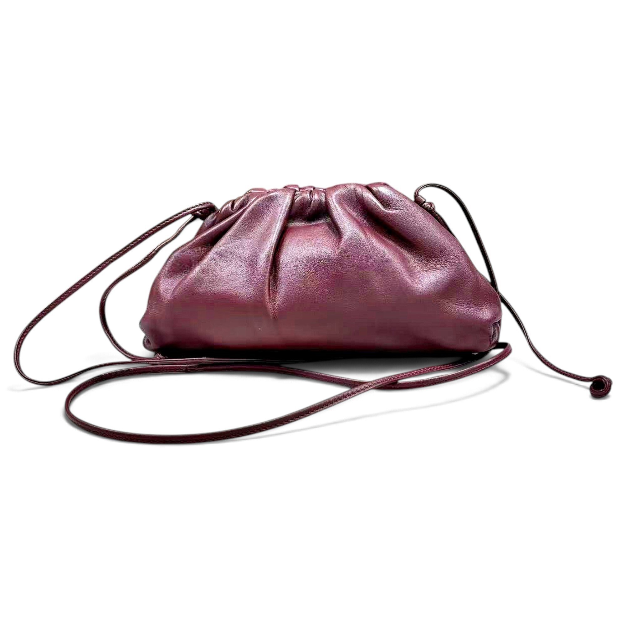 Pouch leather handbag