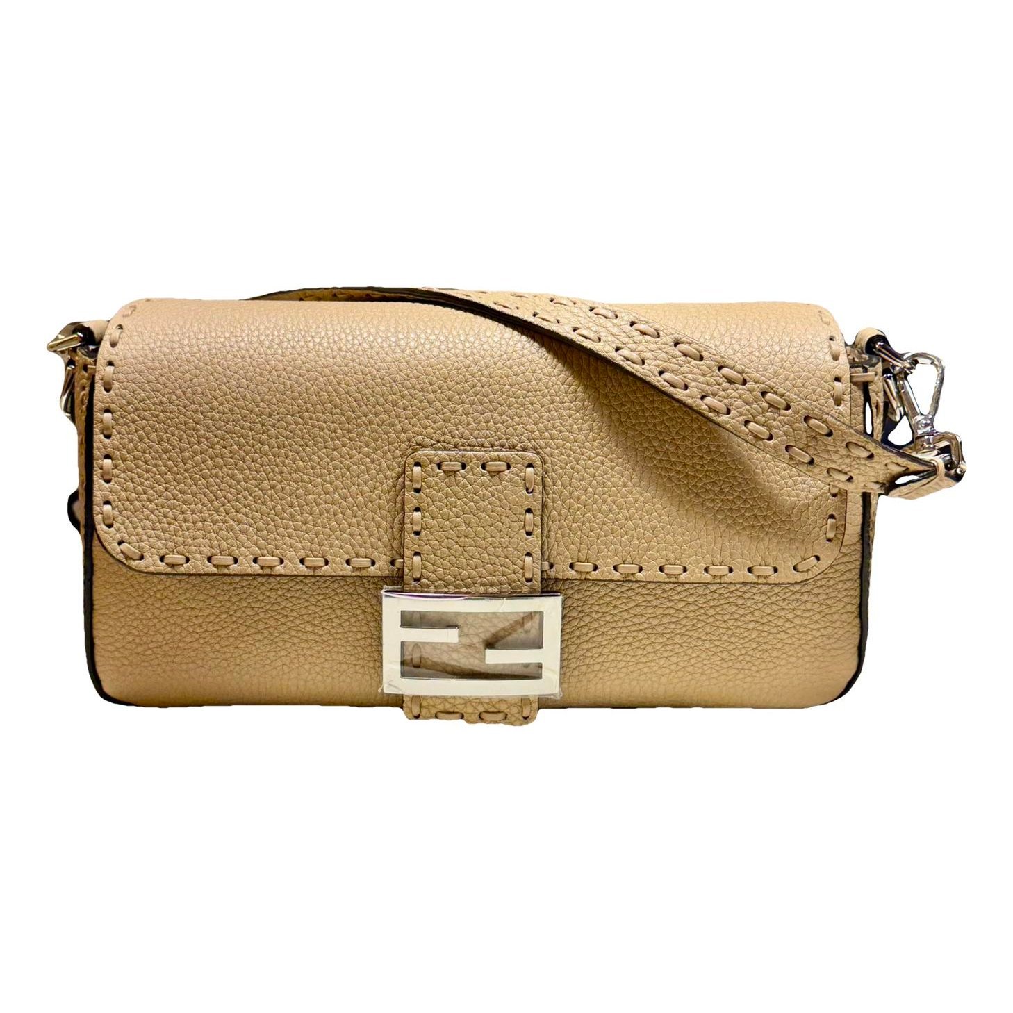 Baguette leather handbag