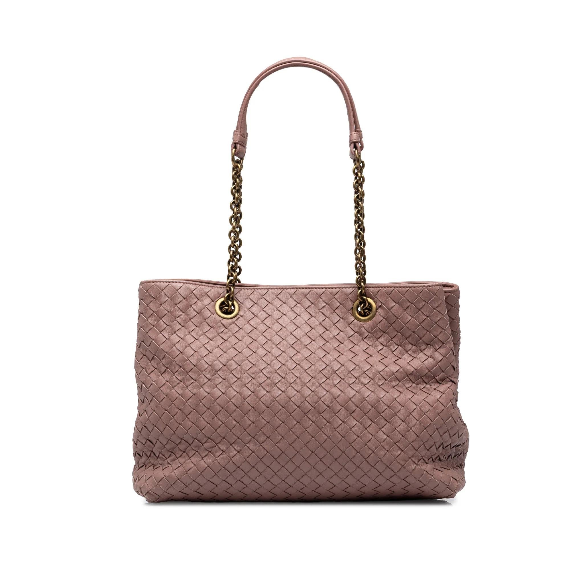 Veneta leather handbag