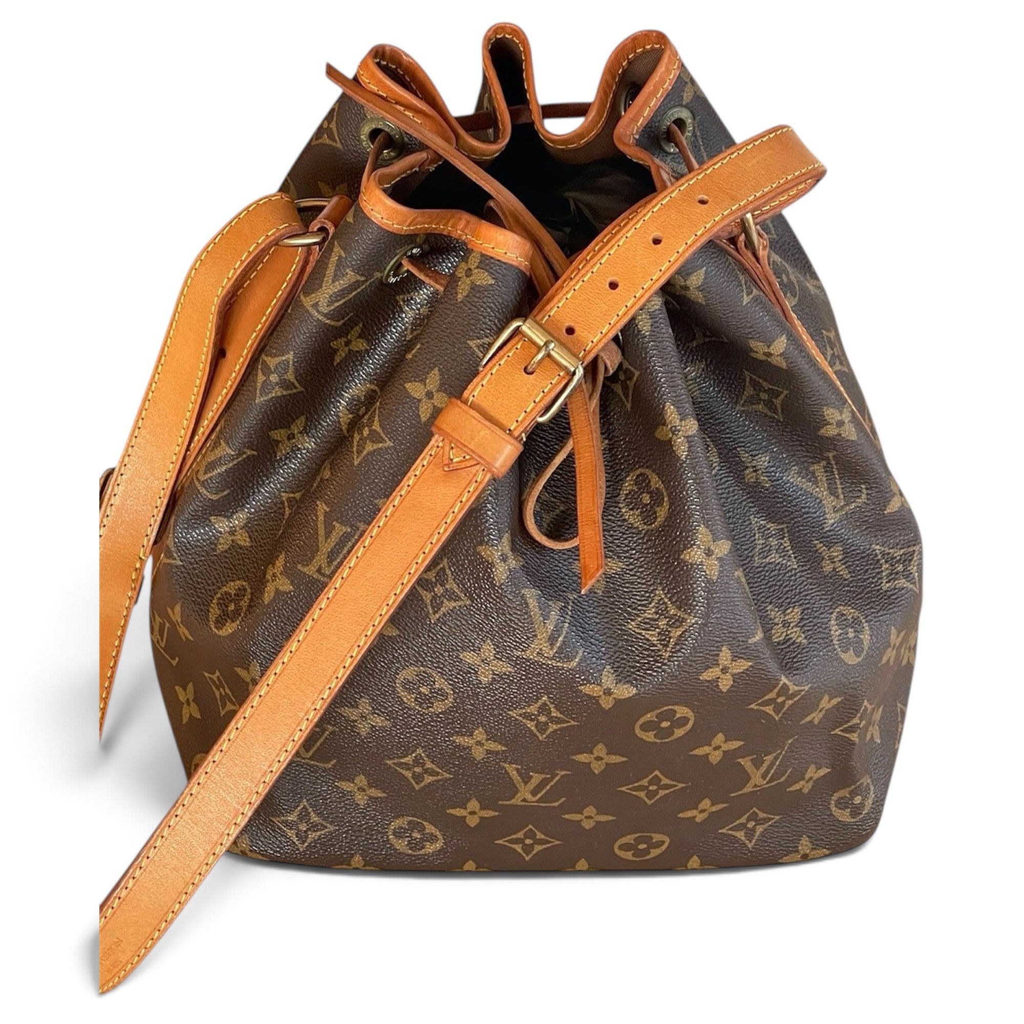 Noé leather handbag