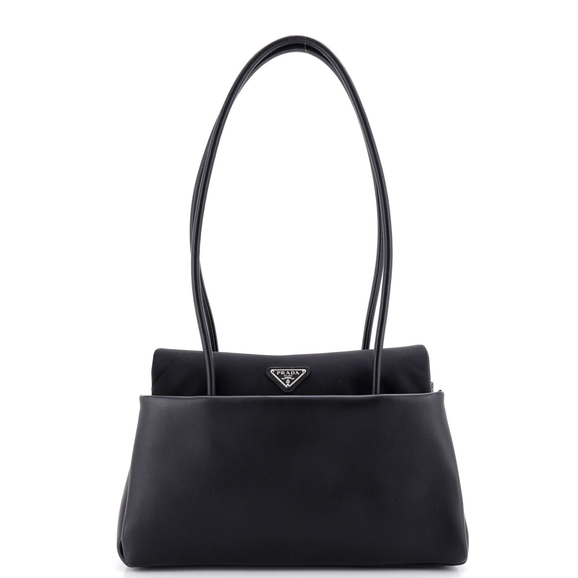 Passage Shoulder Bag Leather and Re-Nylon Medium