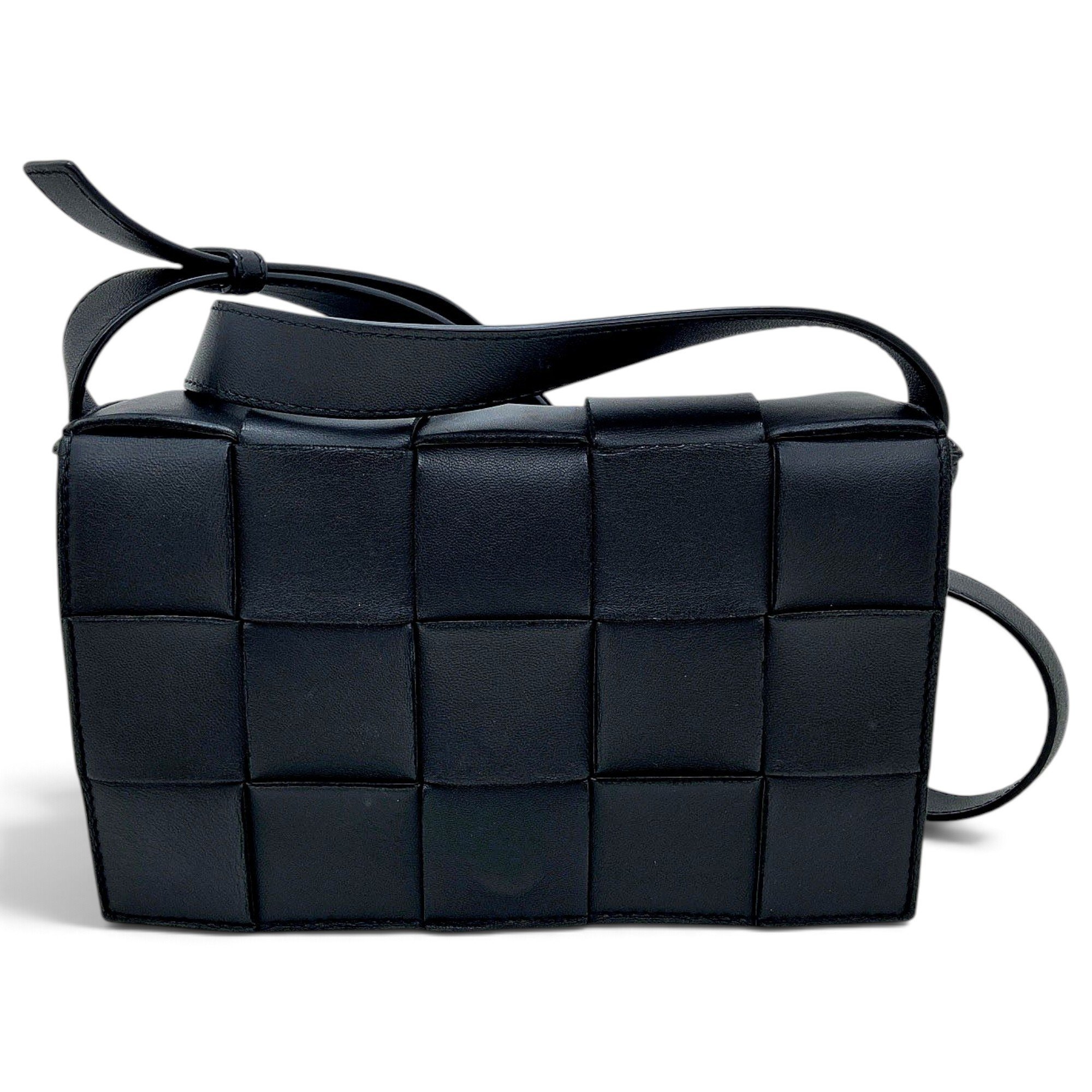 Cassette leather handbag