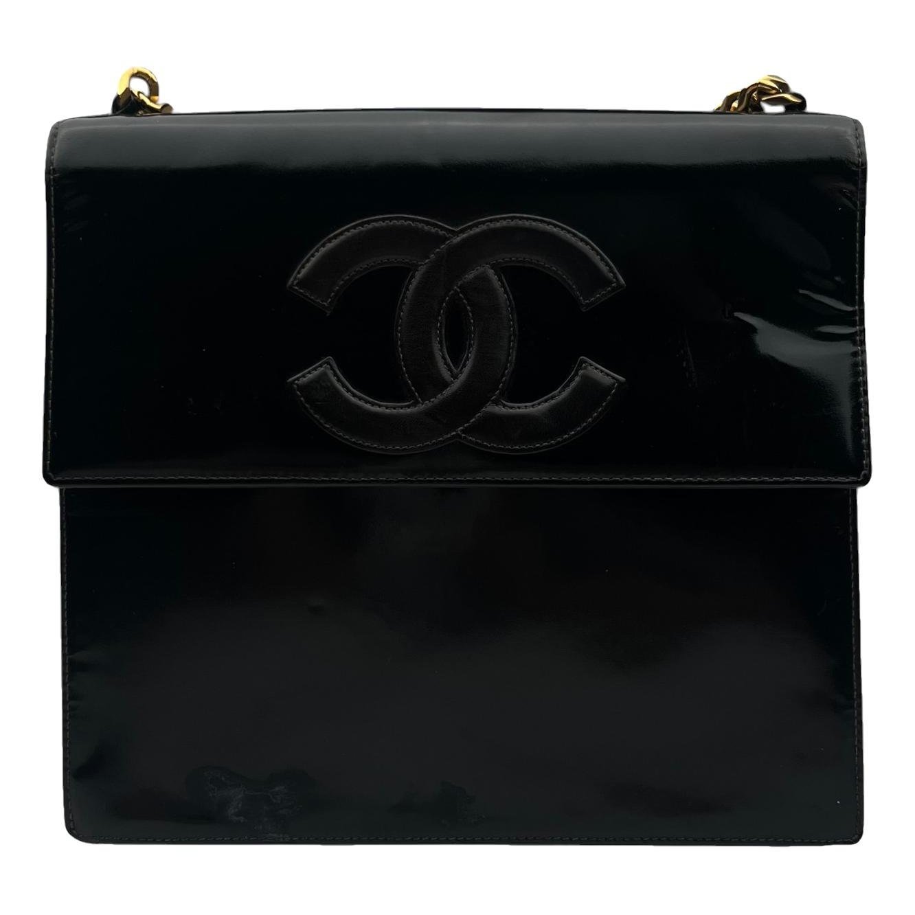 Vintage CC Chain leather handbag