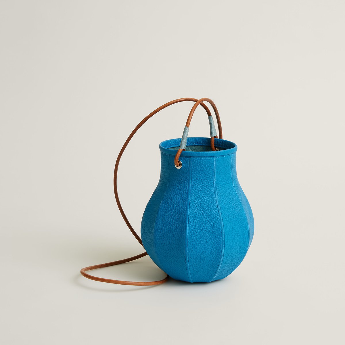 Cold Colors Bitter Apple Bag