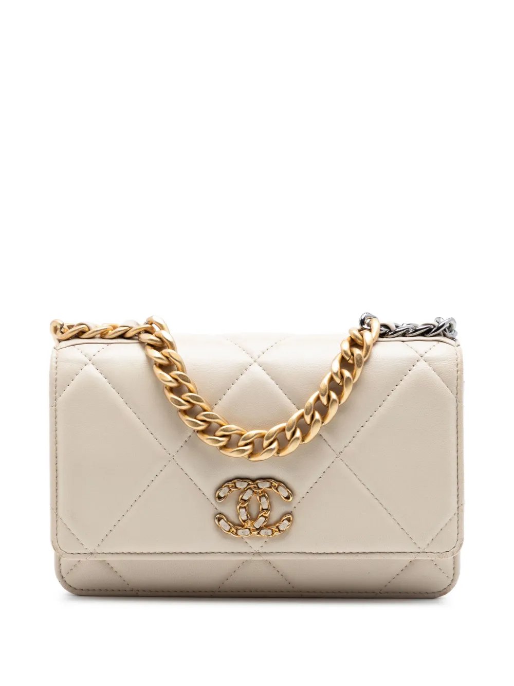 2020 Quilted Lambskin 19 Wallet on Chain satchel