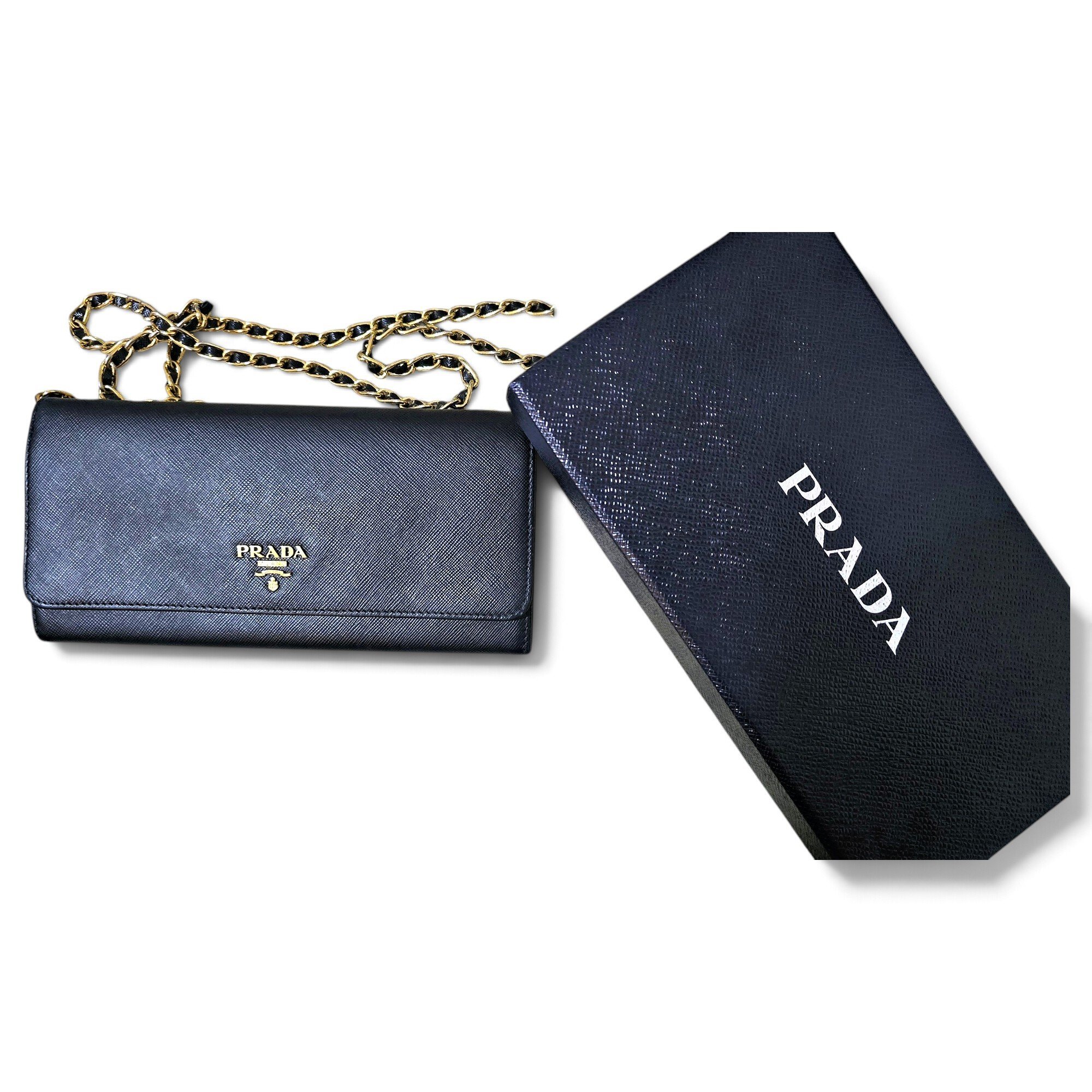 Leather clutch bag