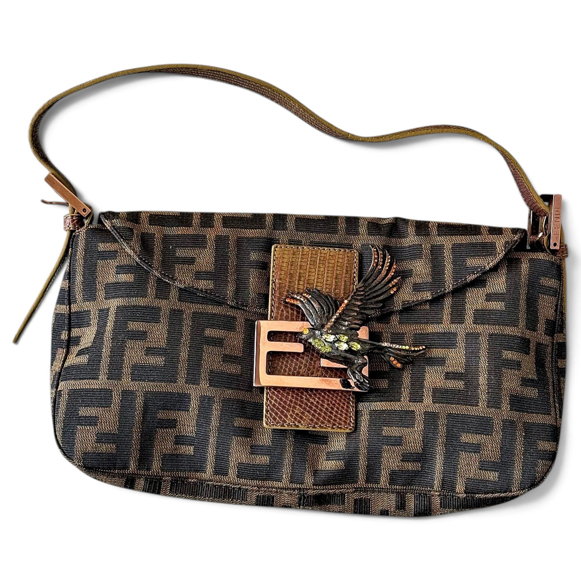 Baguette cloth handbag