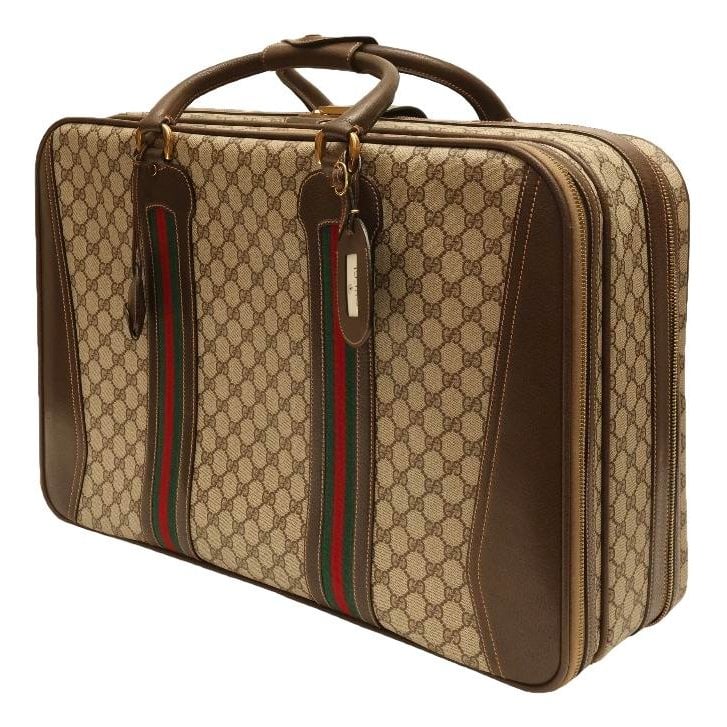 Leather travel bag