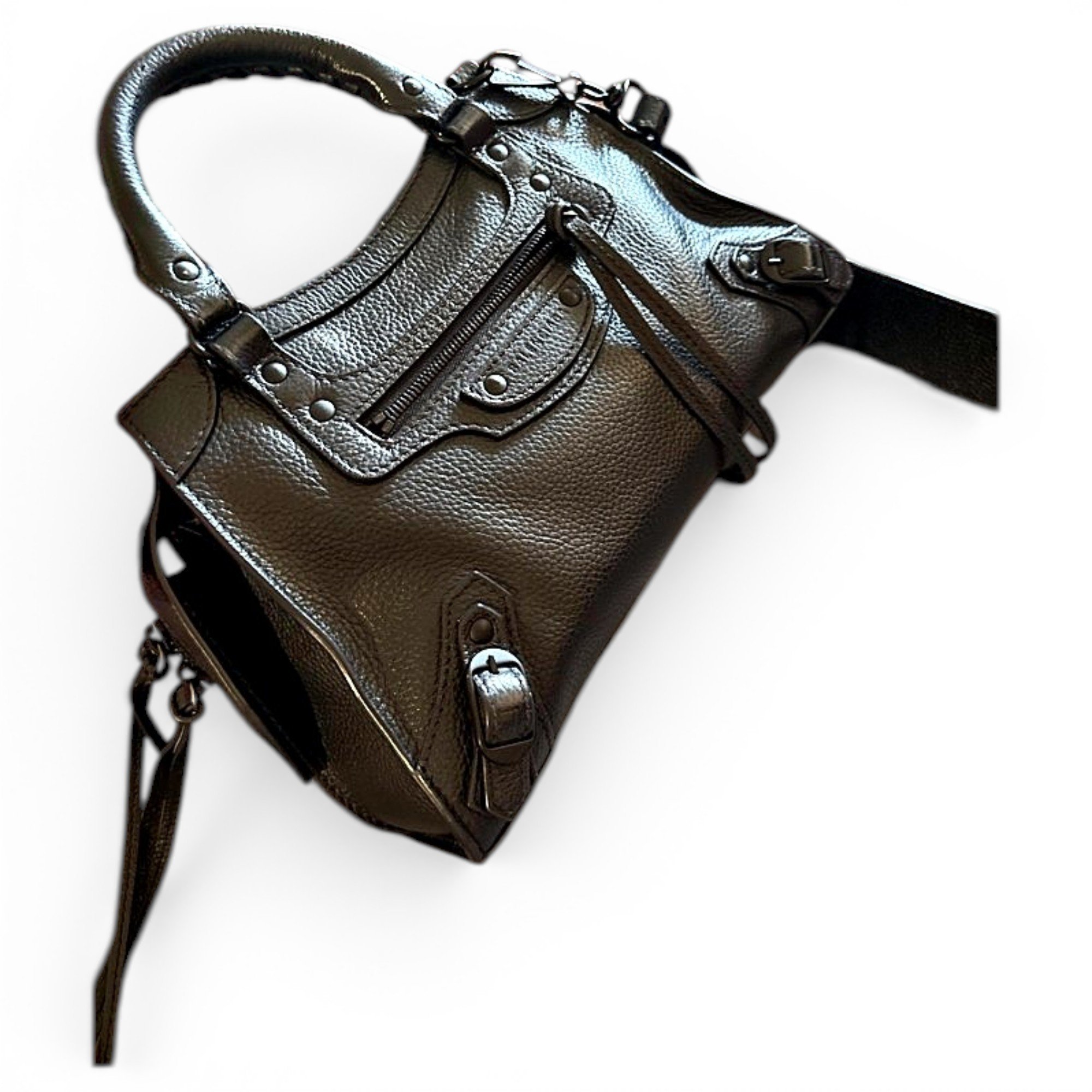City leather handbag
