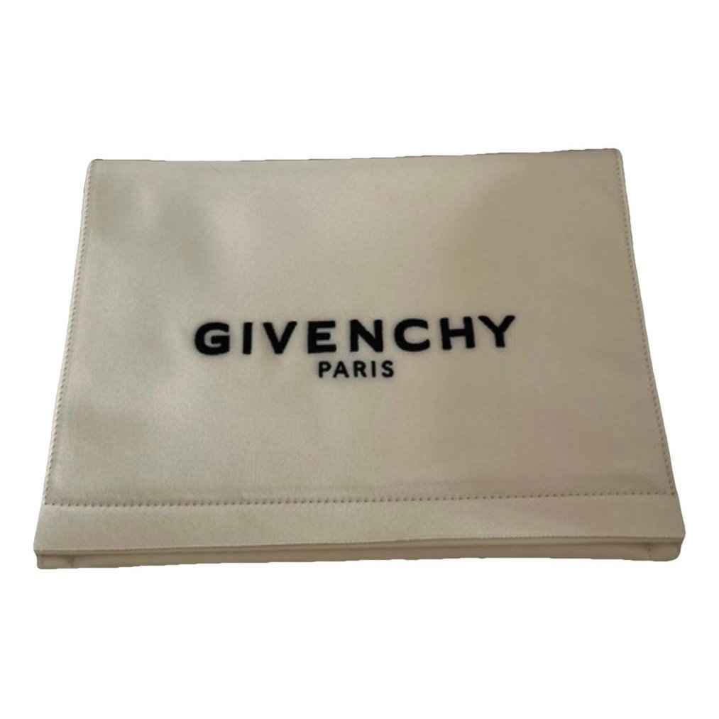 Cloth clutch bag
