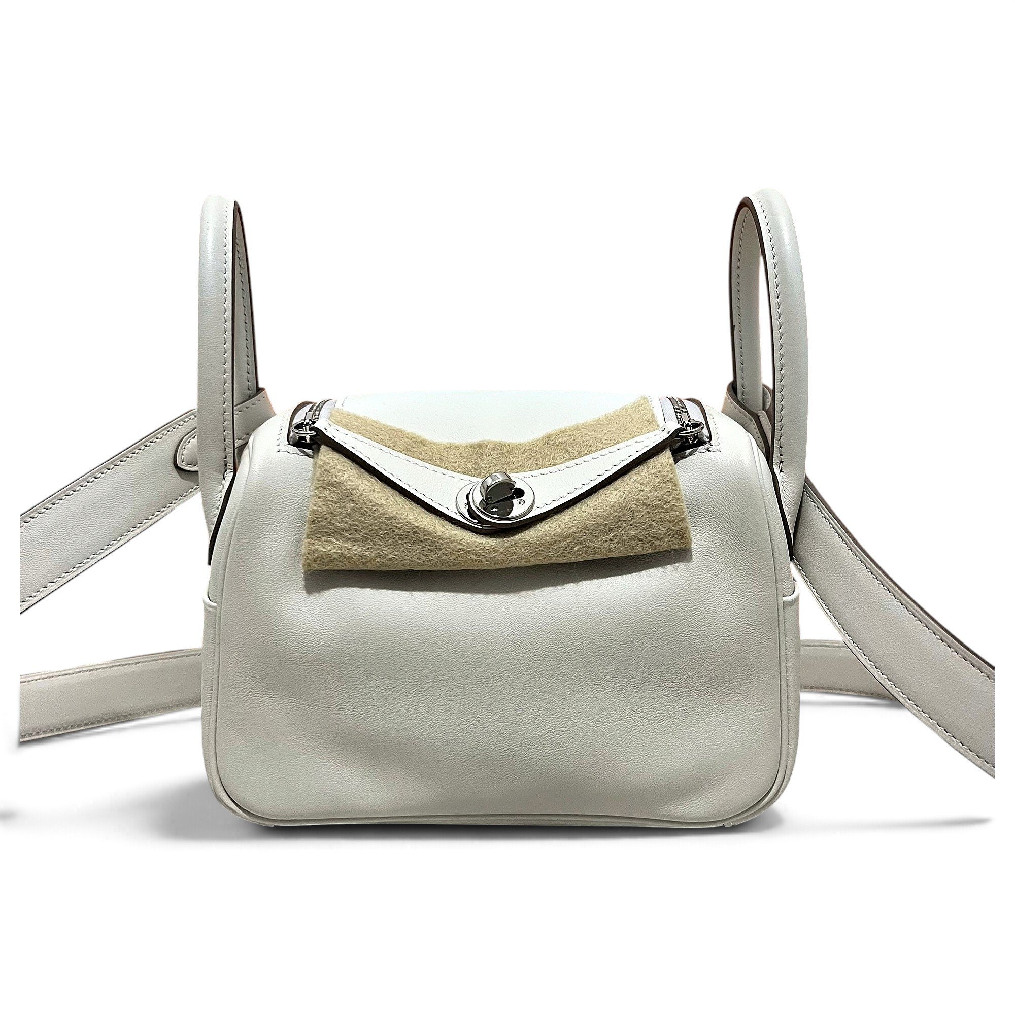 Lindy leather handbag