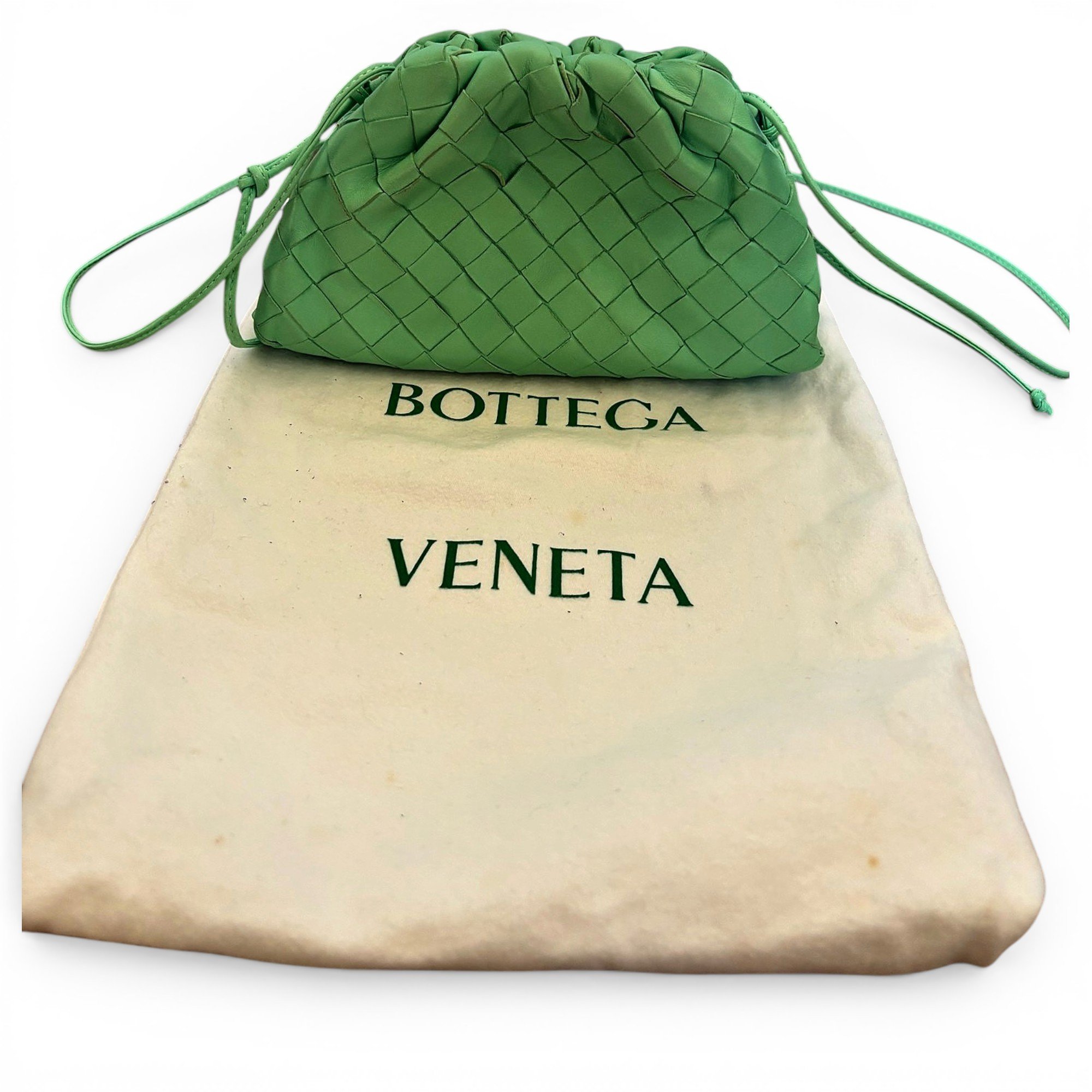Pouch leather handbag