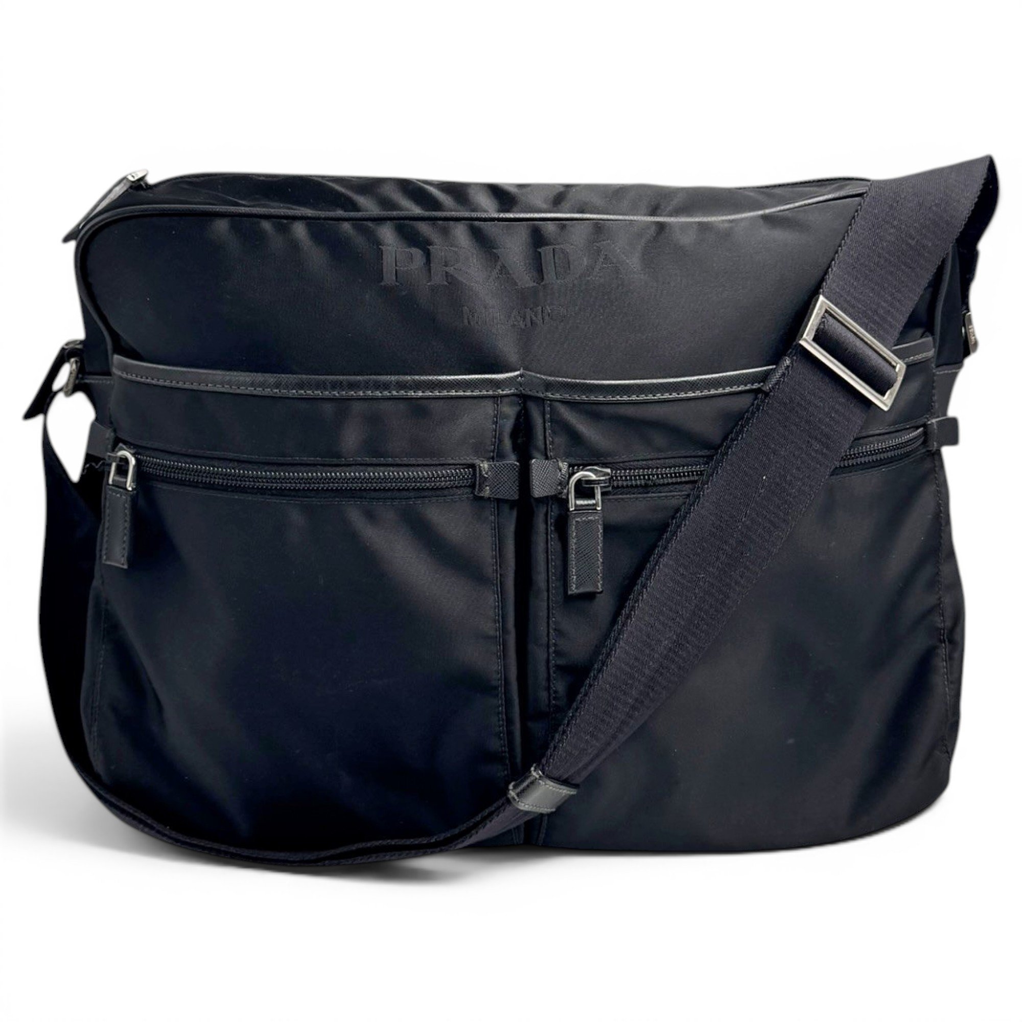 Cloth satchel