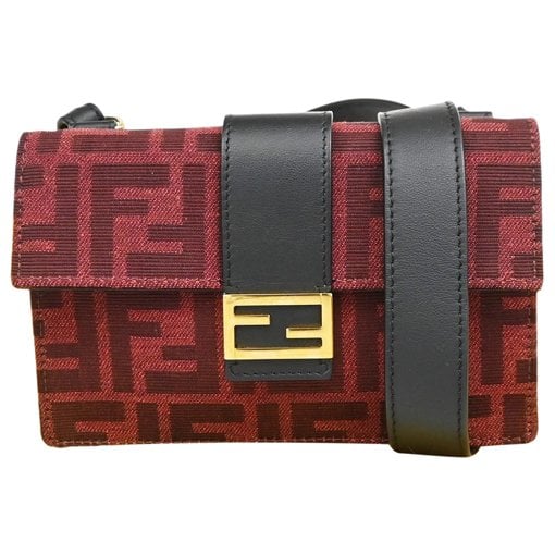 Baguette cloth clutch bag