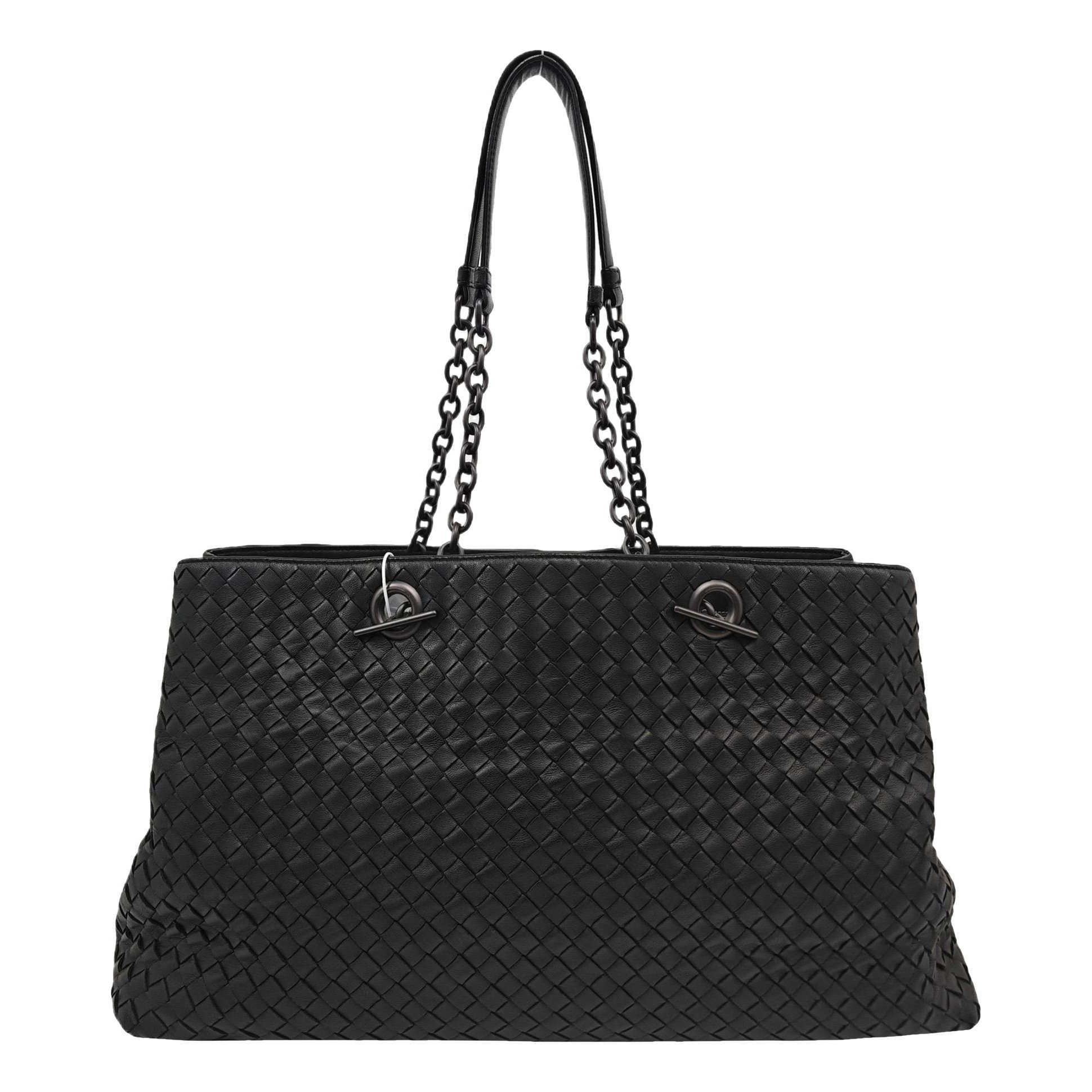Fourre-Tout leather handbag