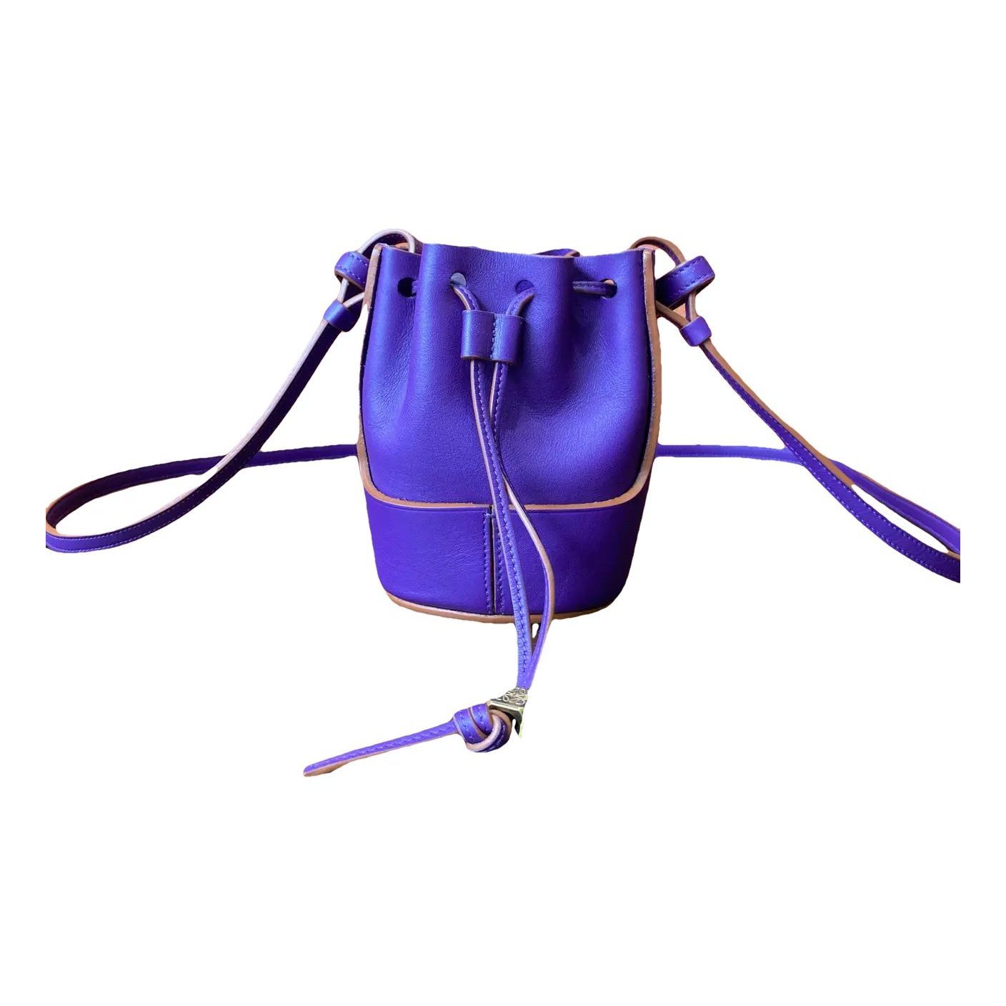 Balloon leather handbag