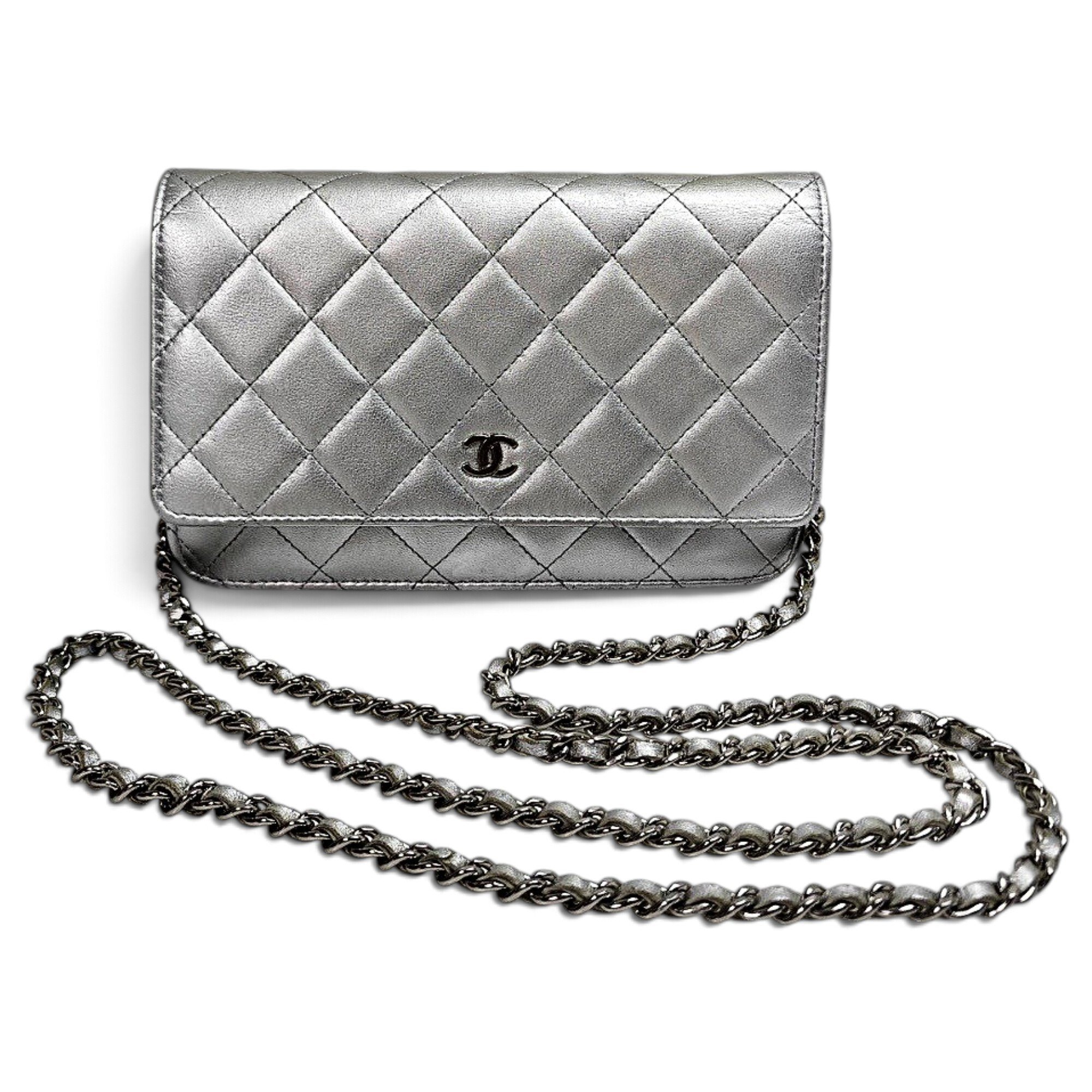 Wallet On Chain Timeless/Classique leather crossbody bag