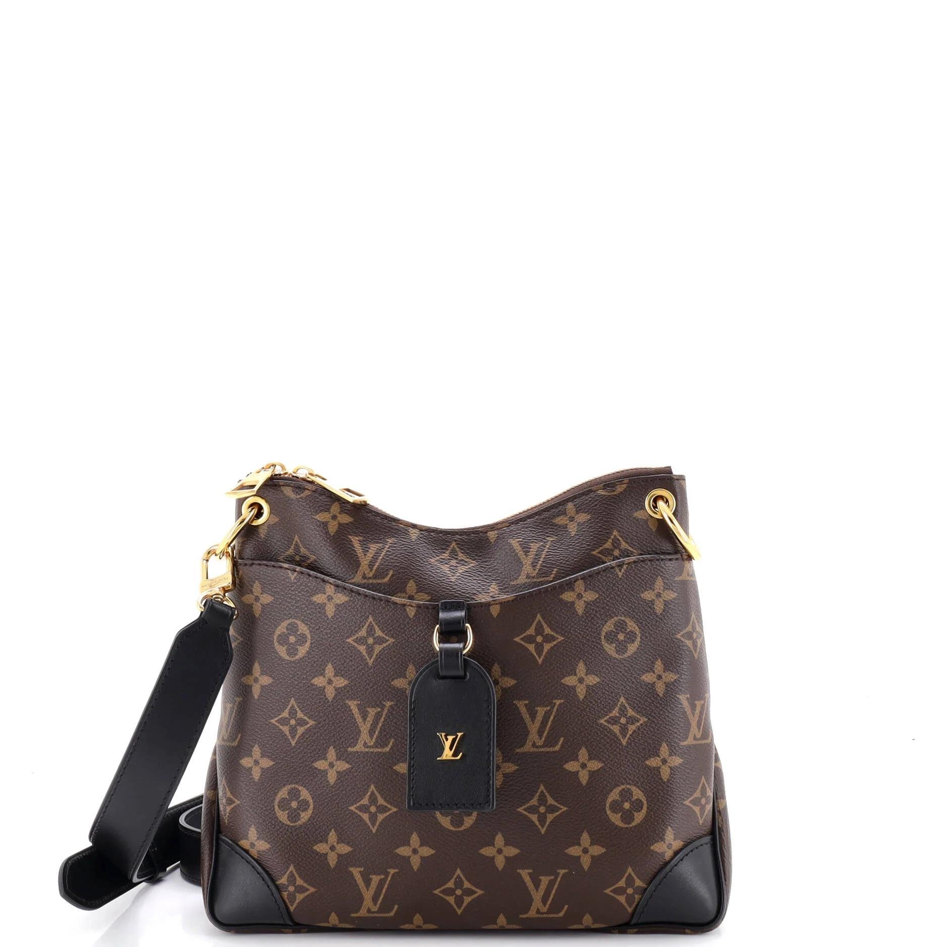 Leather crossbody bag
