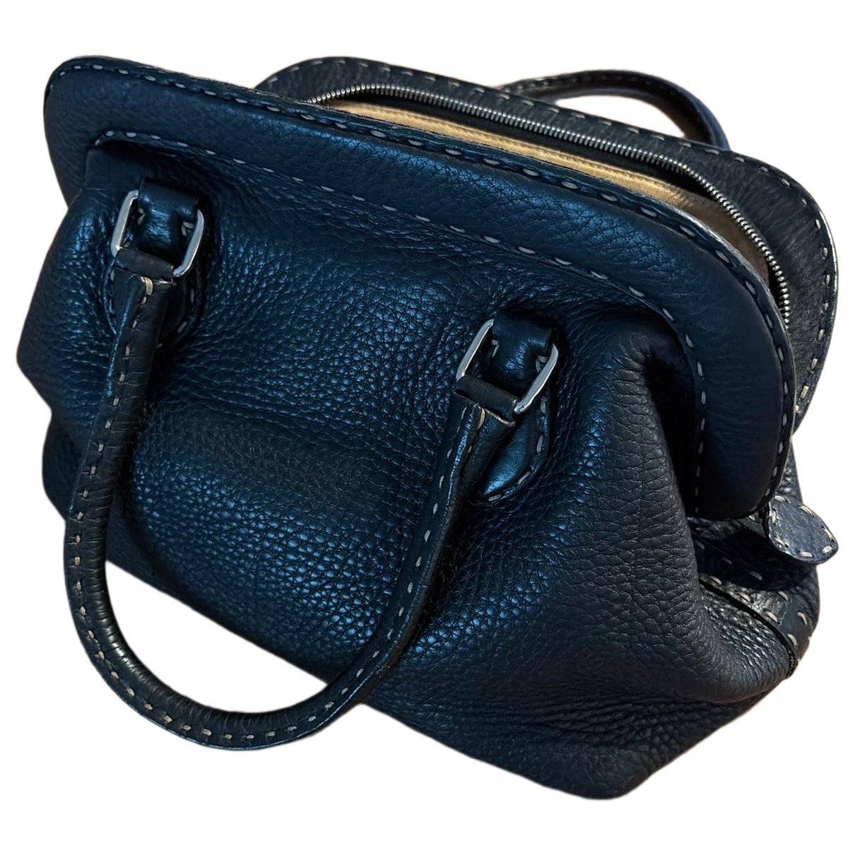 Carla Selleria leather handbag