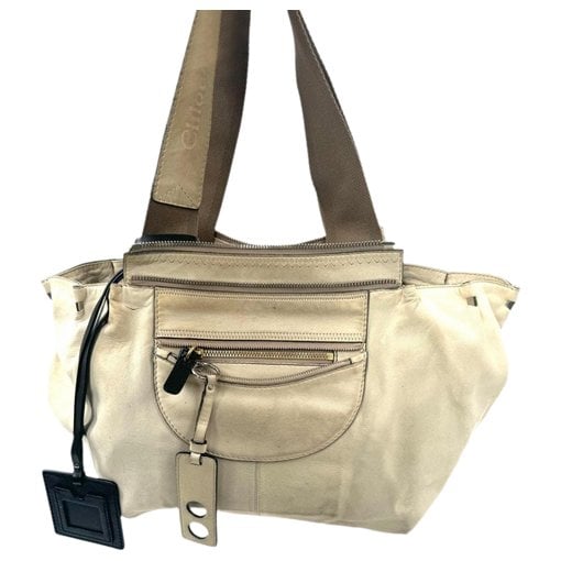 Leather handbag