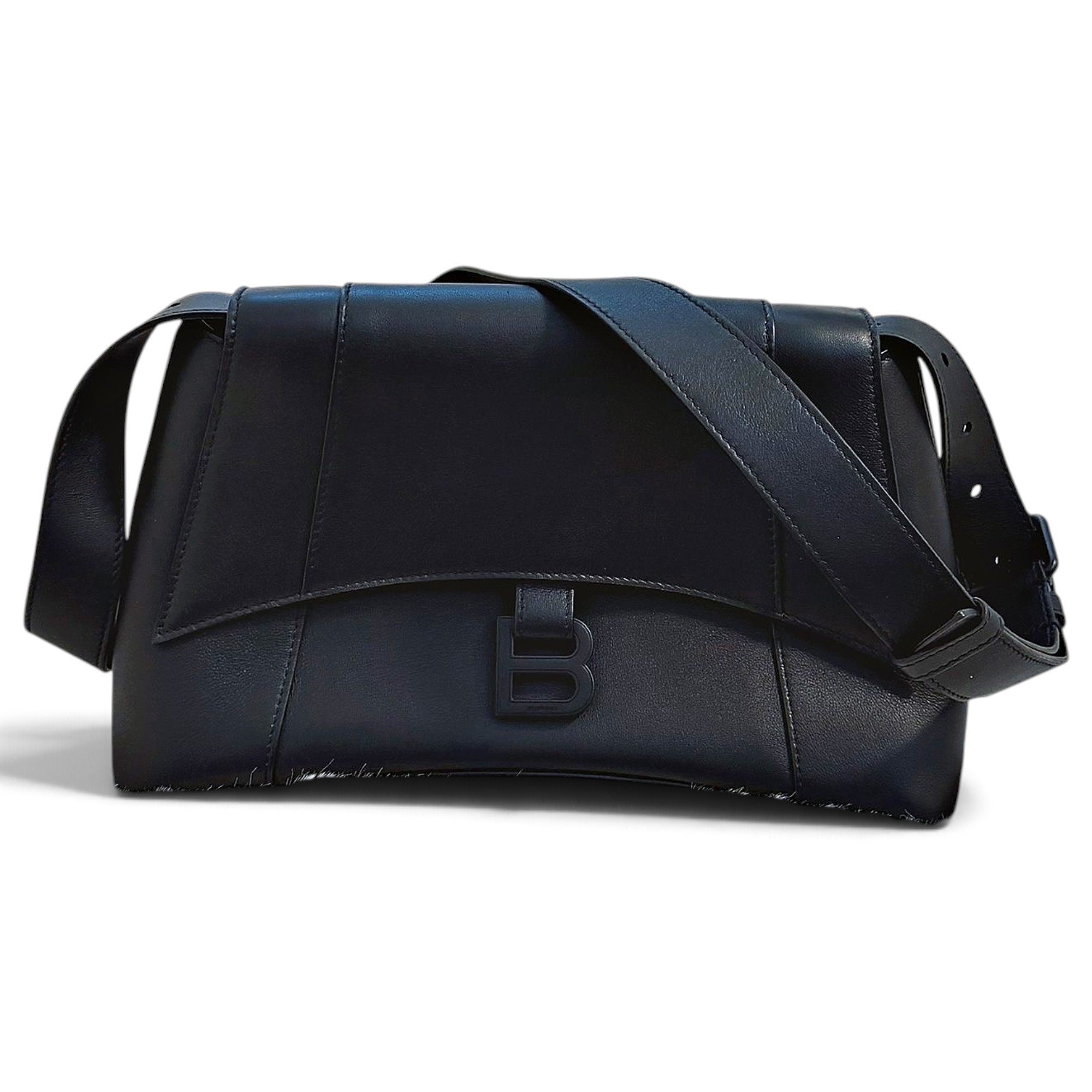 Downtown leather bag