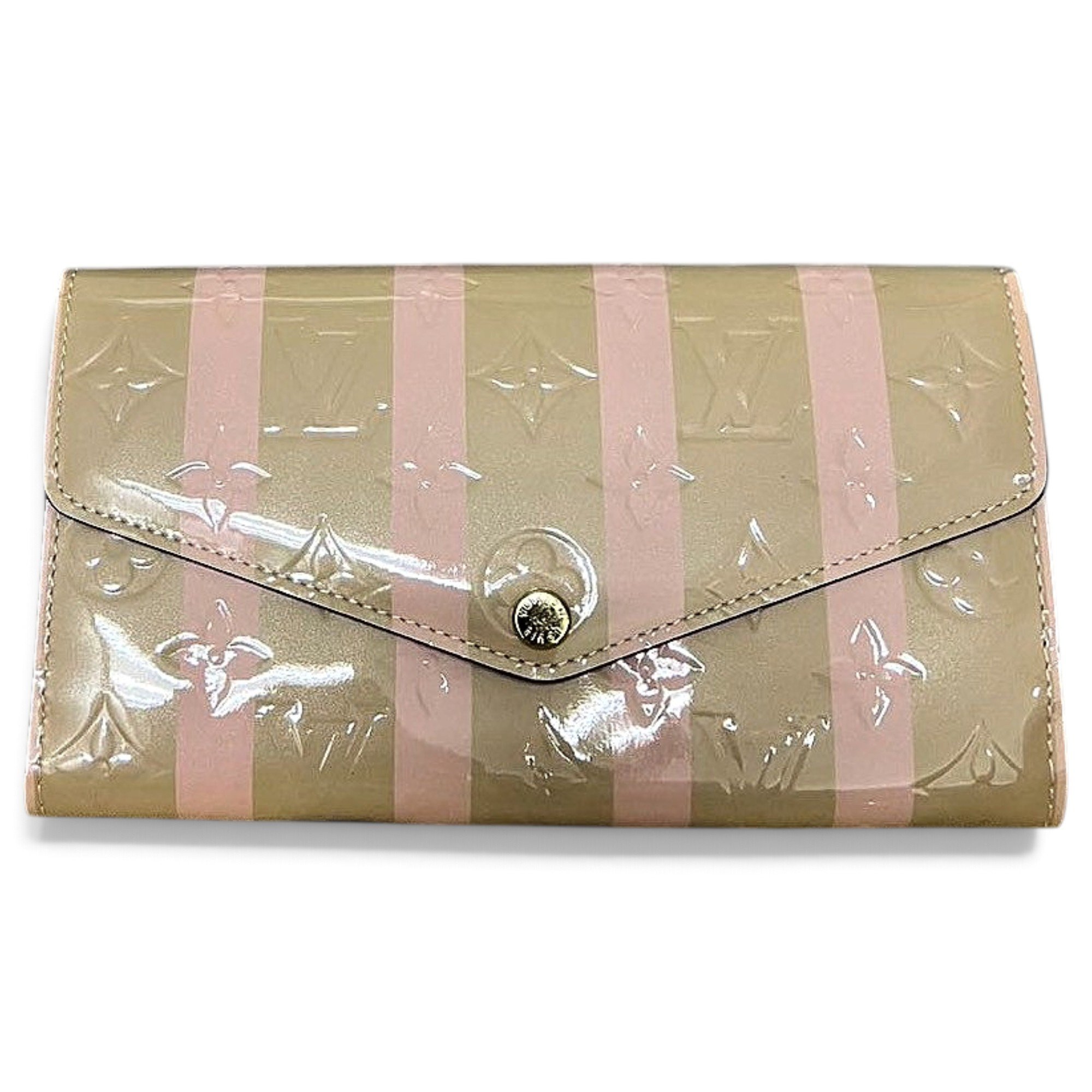 Patent leather clutch bag