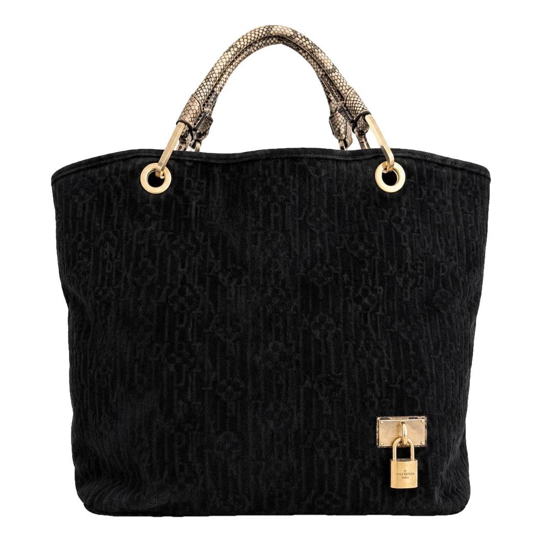 Whisper handbag