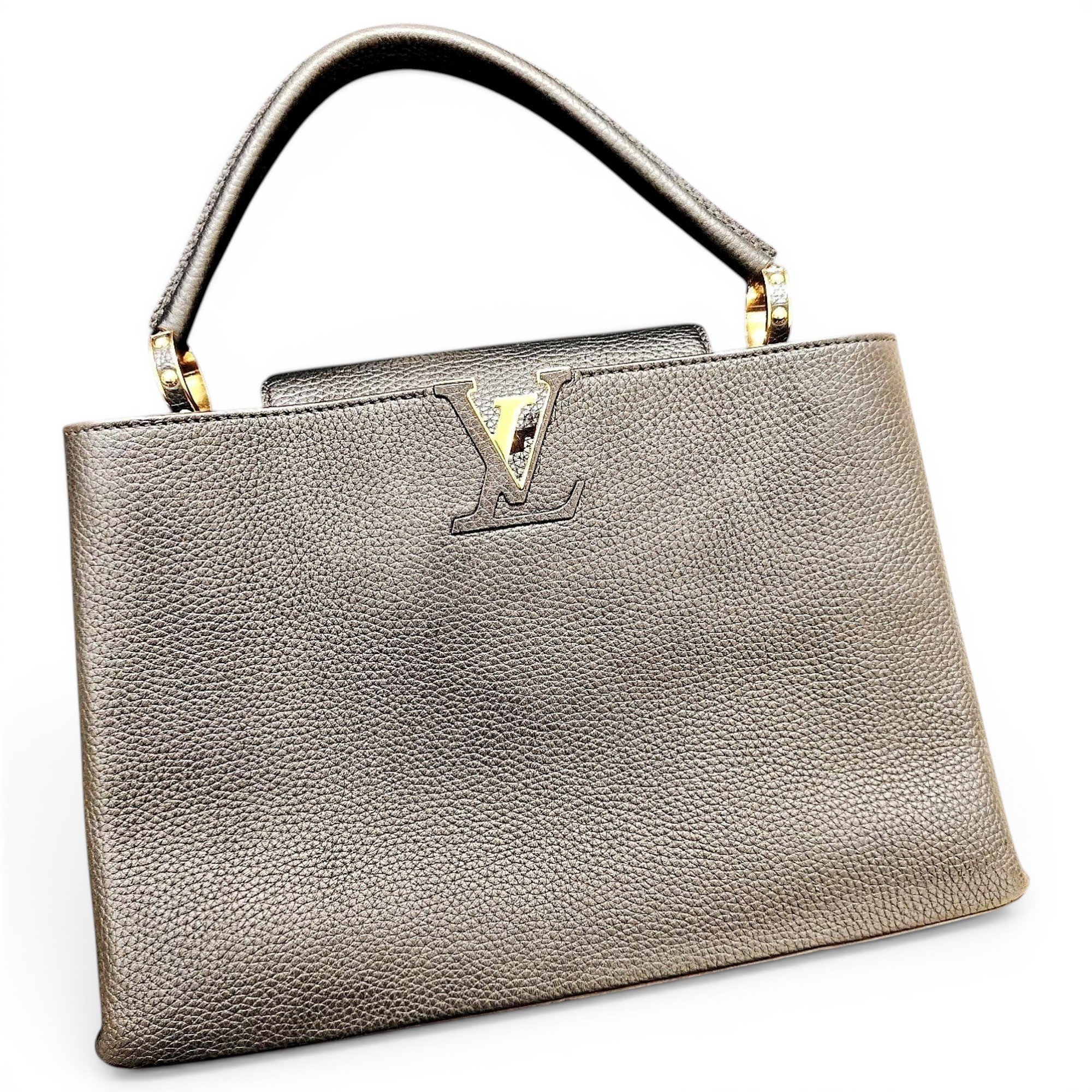 Capucines leather handbag