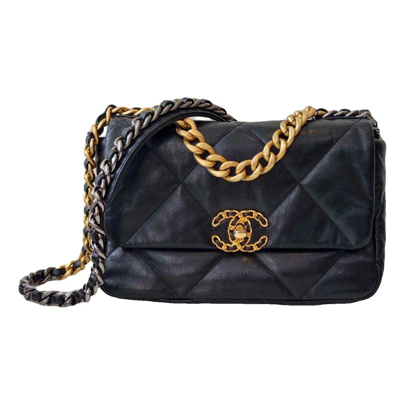 Chanel 19 leather handbag