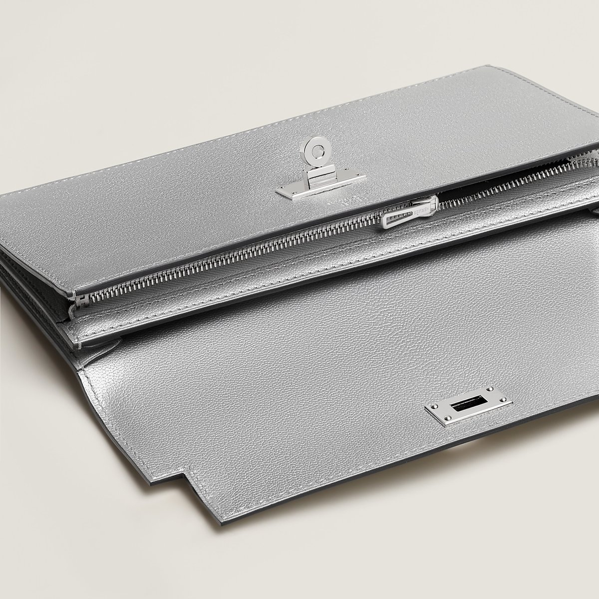 Silver Kelly Pocket Long Wallet